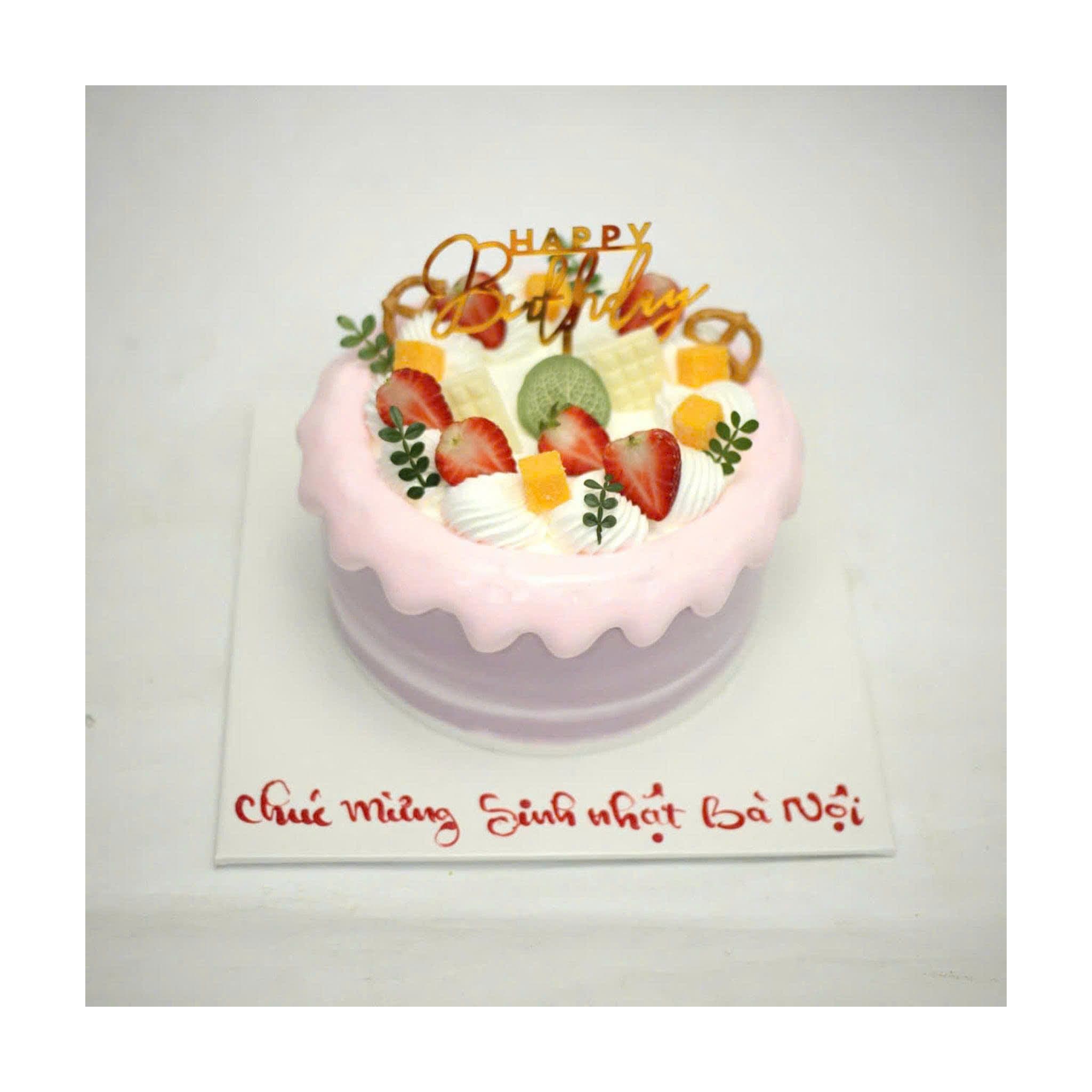 Bánh trái cây hồng tặng bà