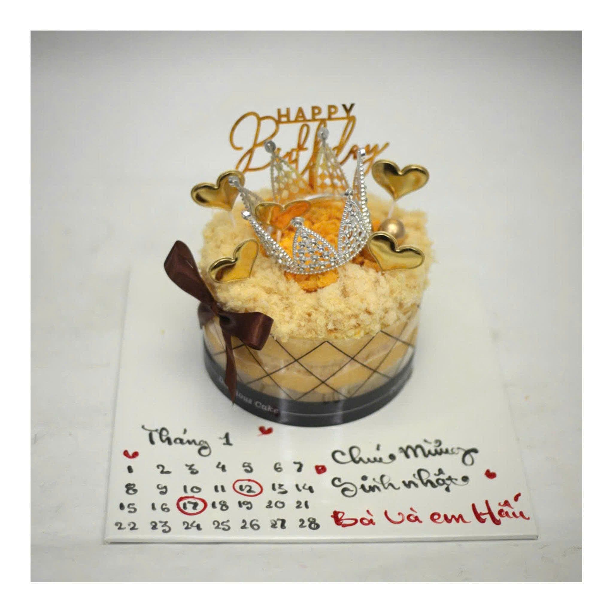 Bánh sinh nhật vương miện cho bé gái