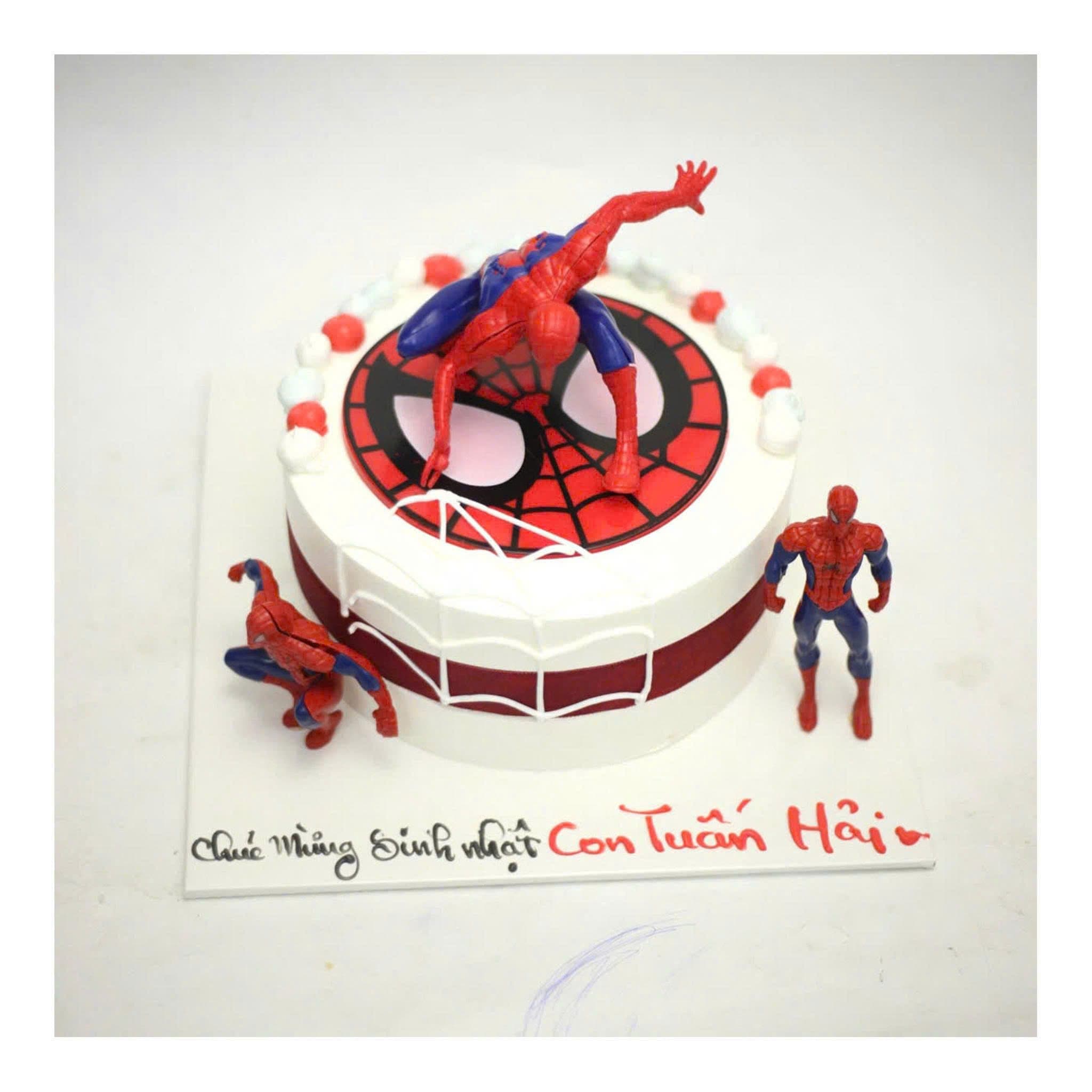 Bánh sinh nhật trang trí siêu anh hùng Spiderman