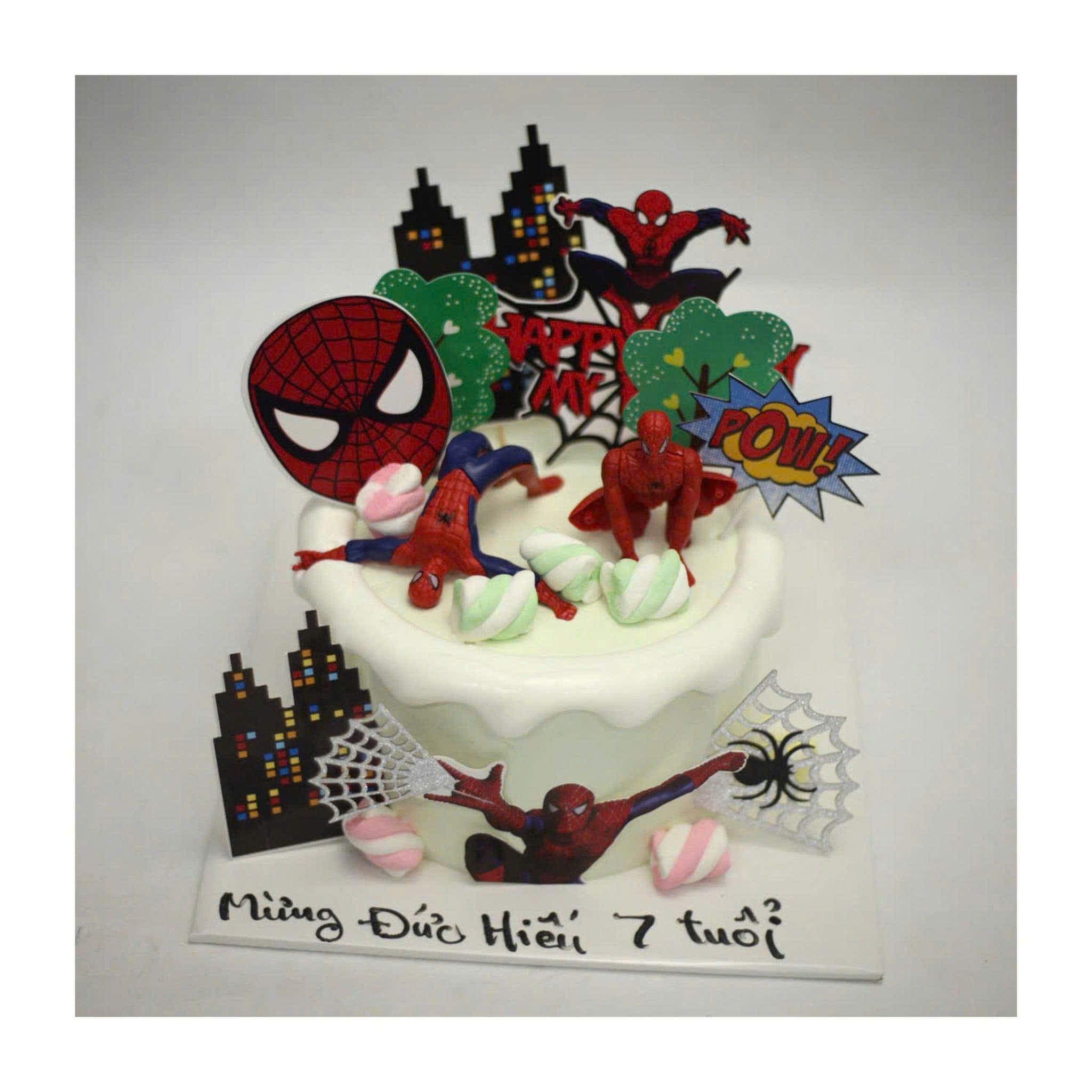 Bánh sinh nhật chủ đề siêu anh hùng Spiderman