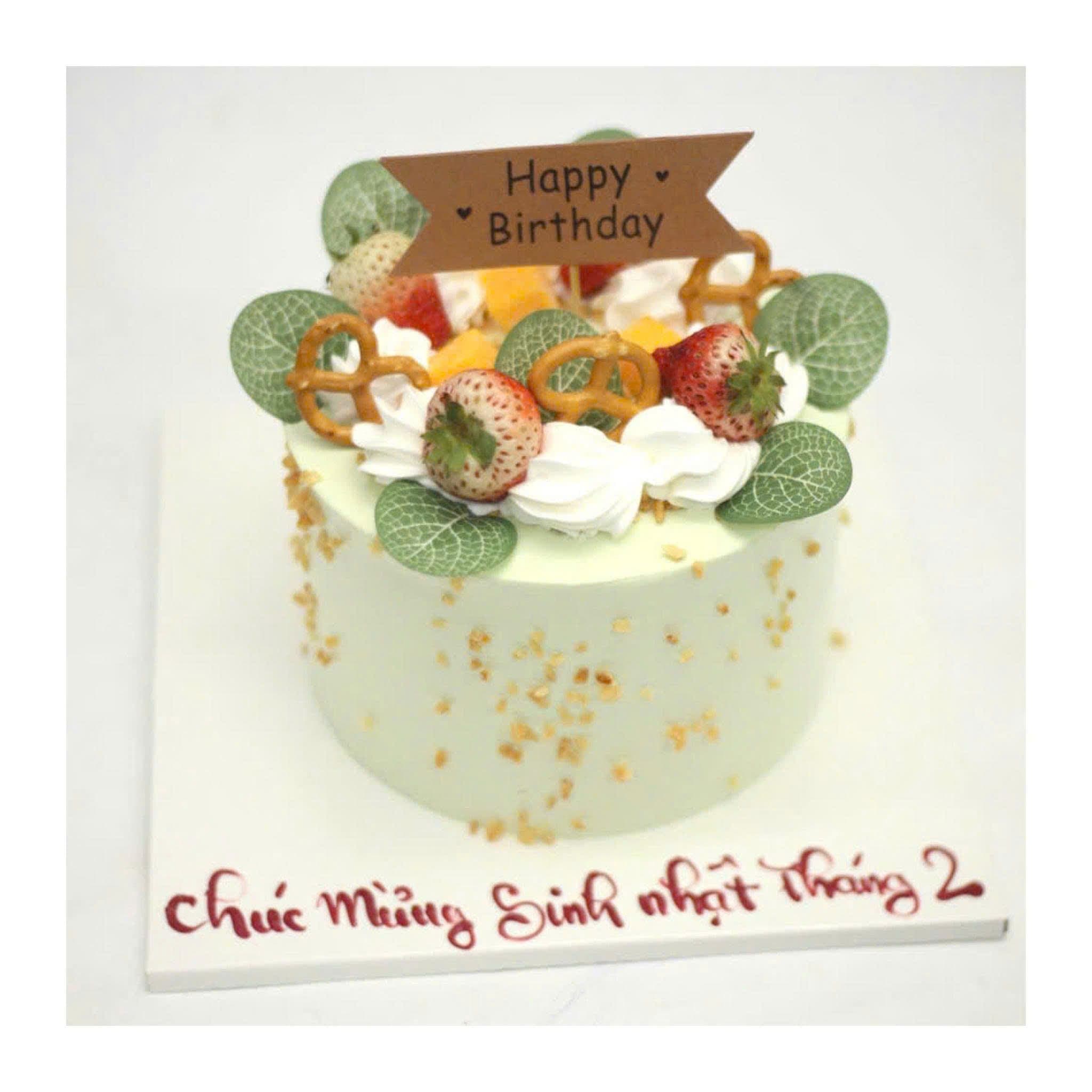 Bánh kem sinh nhật tone xanh lá nhẹ nhàng