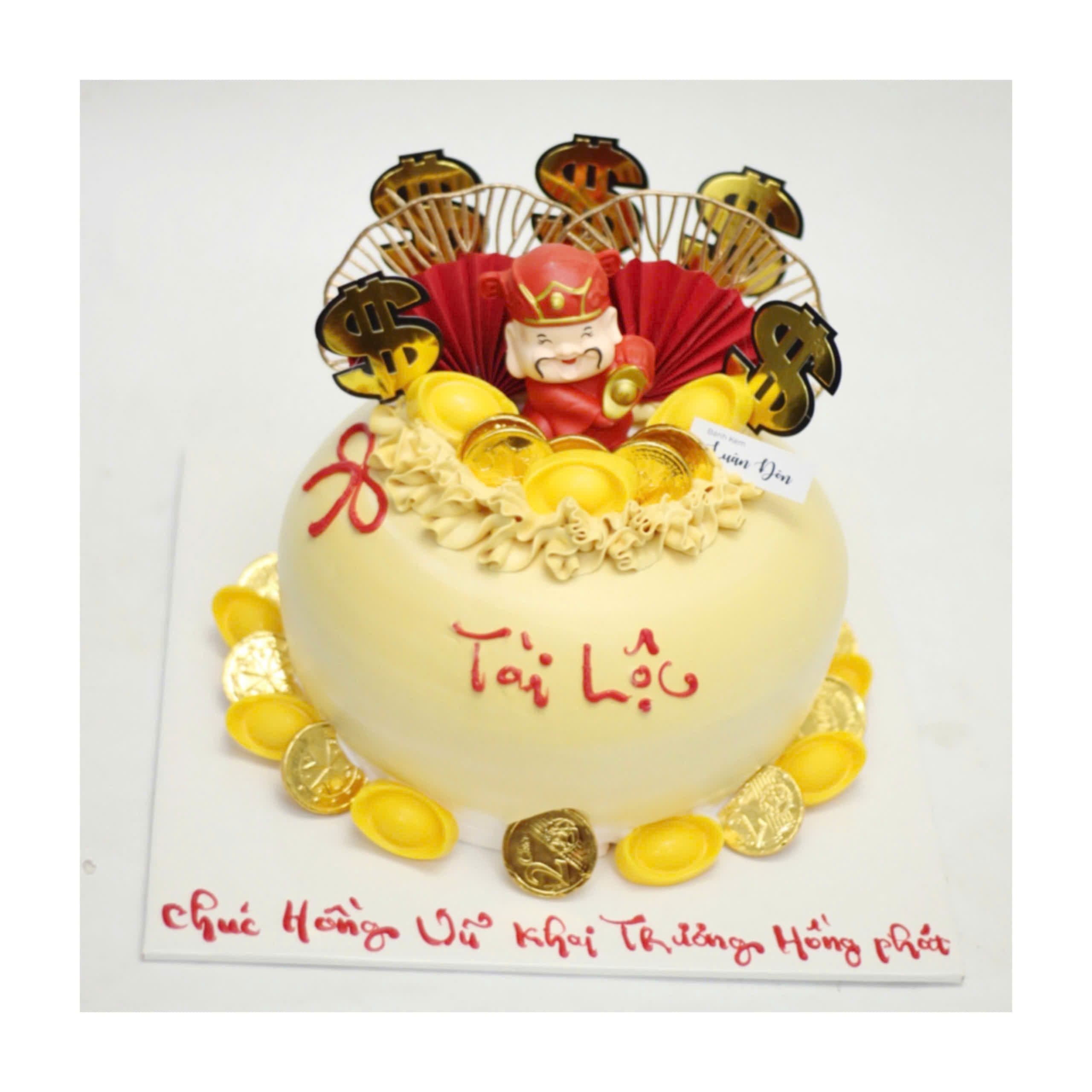 Bánh kem thần tài vàng óng