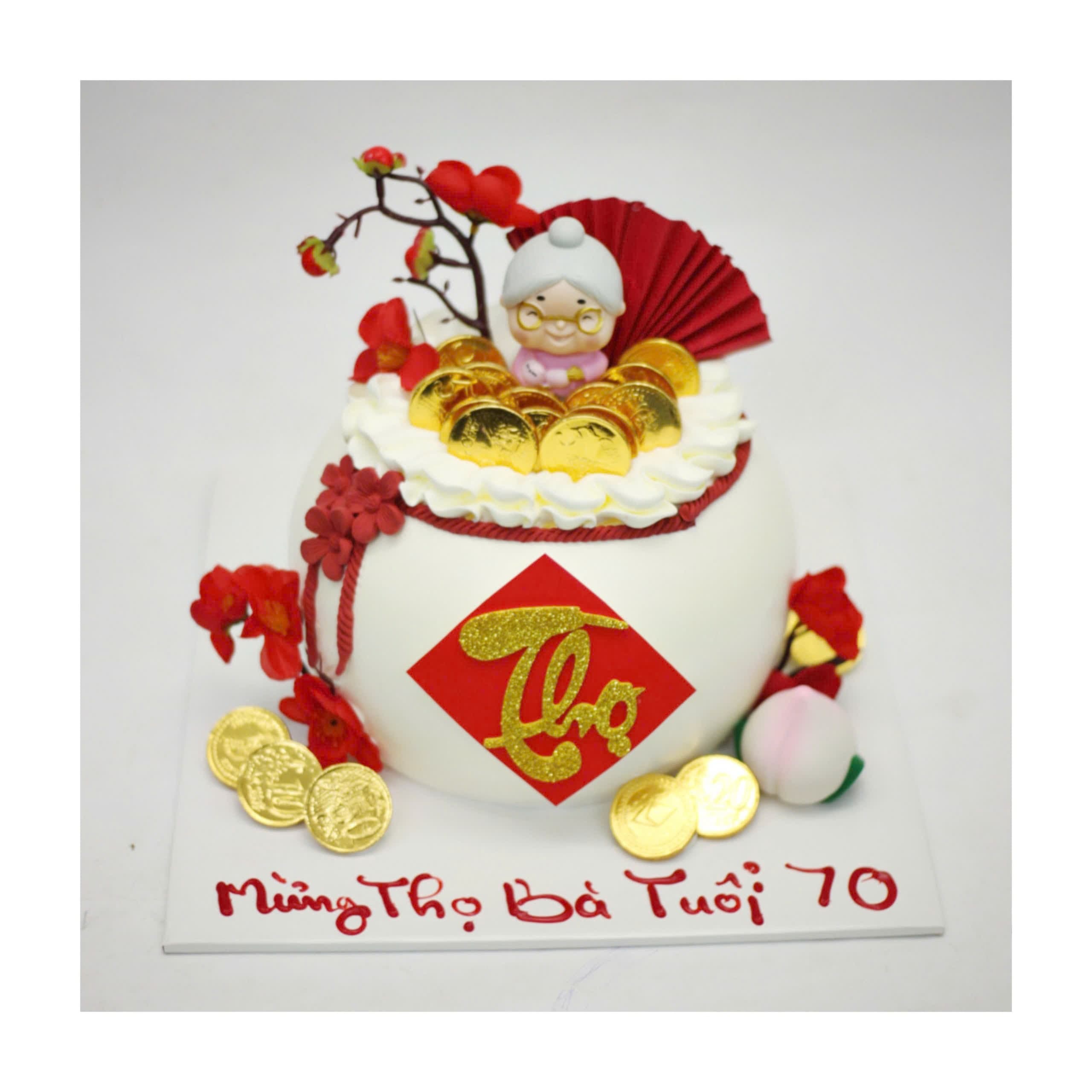 Bánh kem mừng thọ bà 70 tuổi