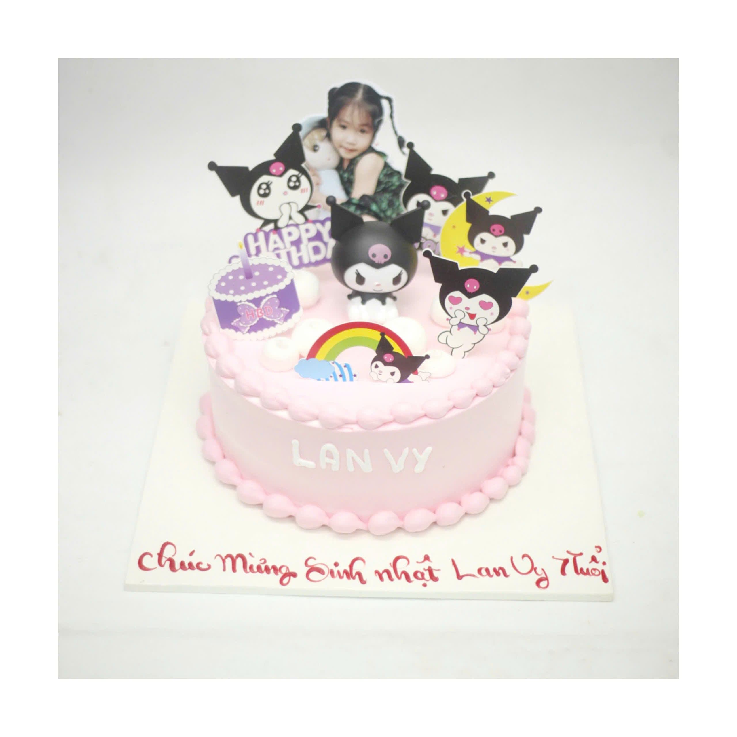 Bánh kem Kuromi màu hồng cho bé gái