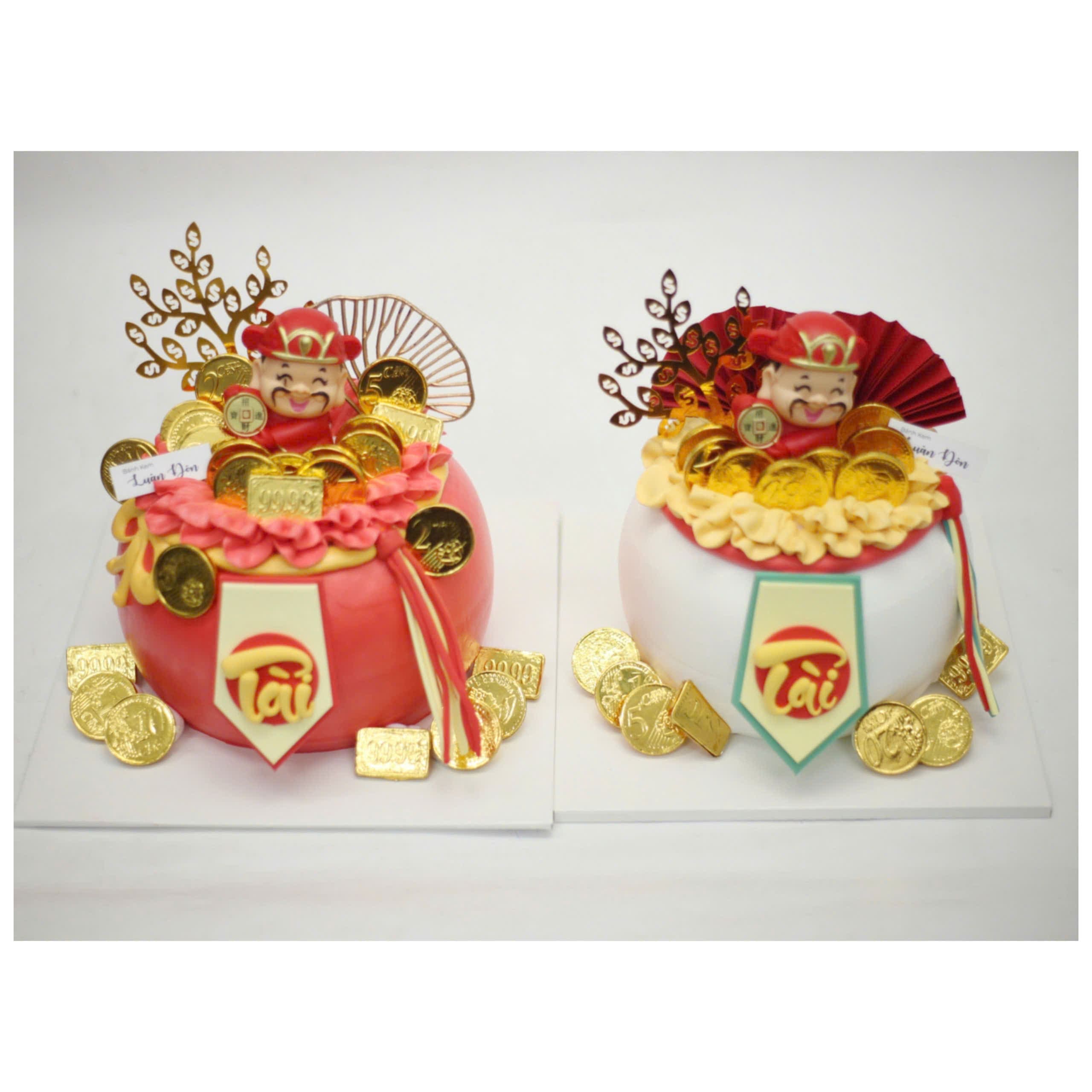 Bánh kem hũ vàng Thần Tài đỏ may mắn