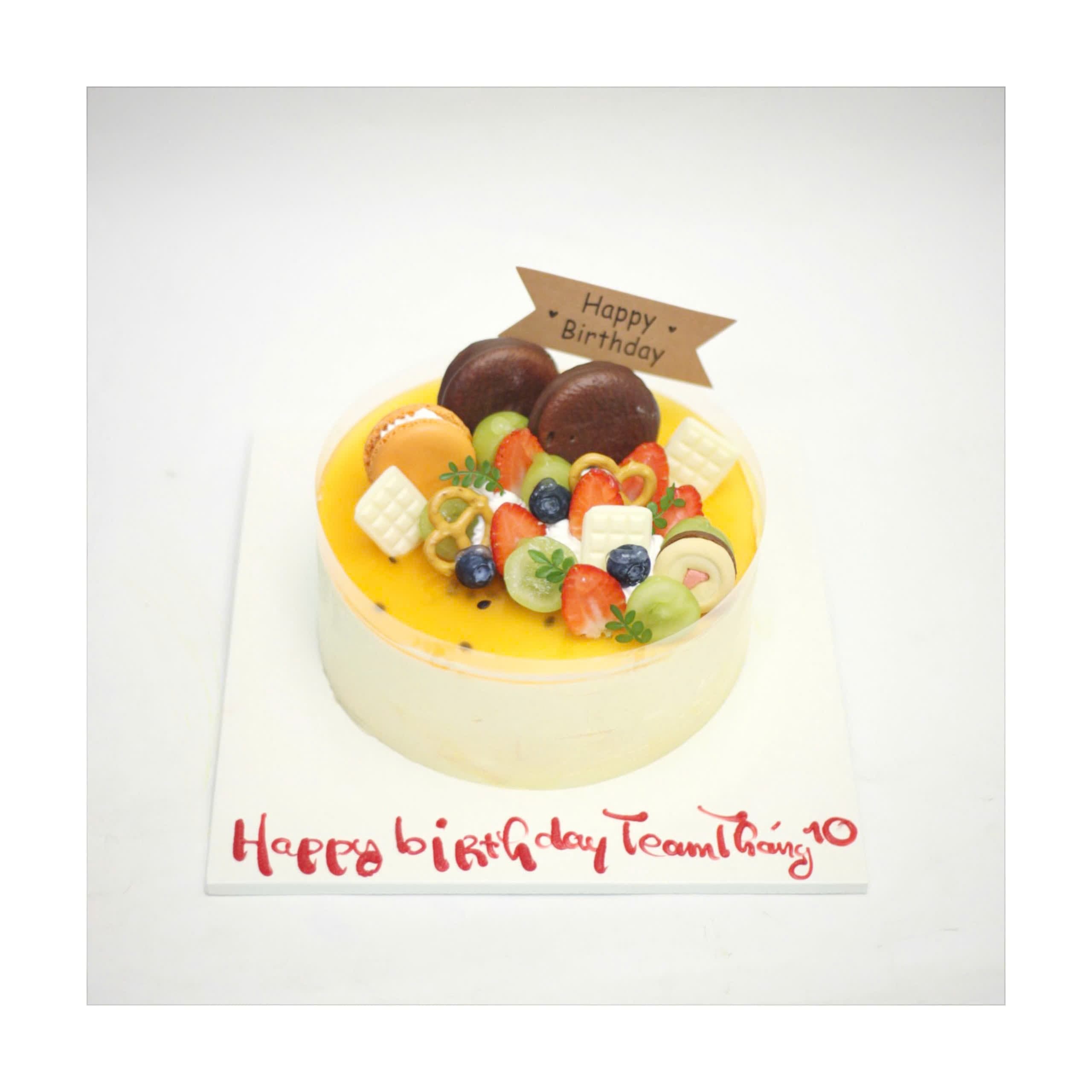 Bánh mousse hoa quả tươi mát lạnh