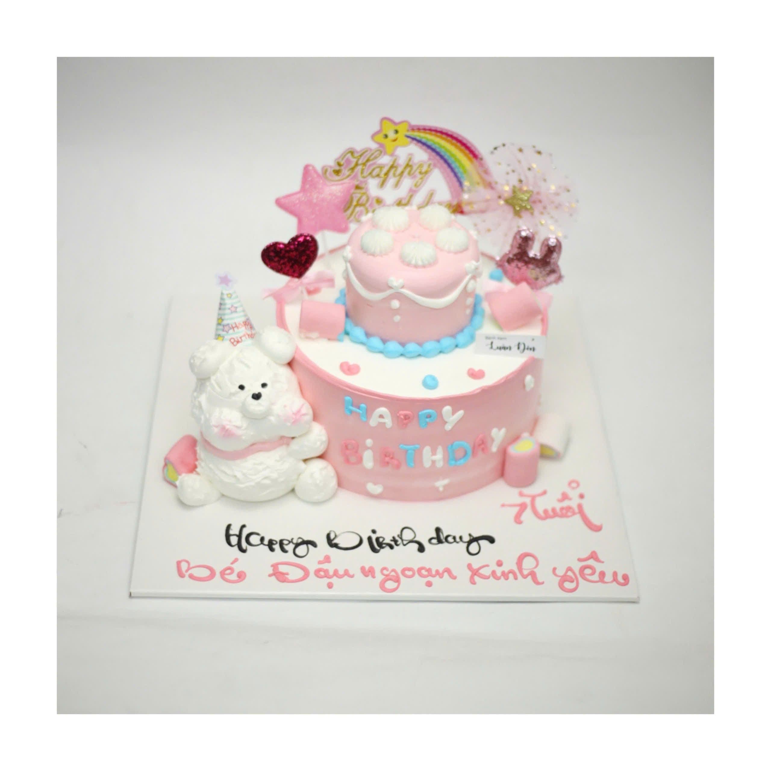 Bánh kem gấu trắng và bánh nhỏ