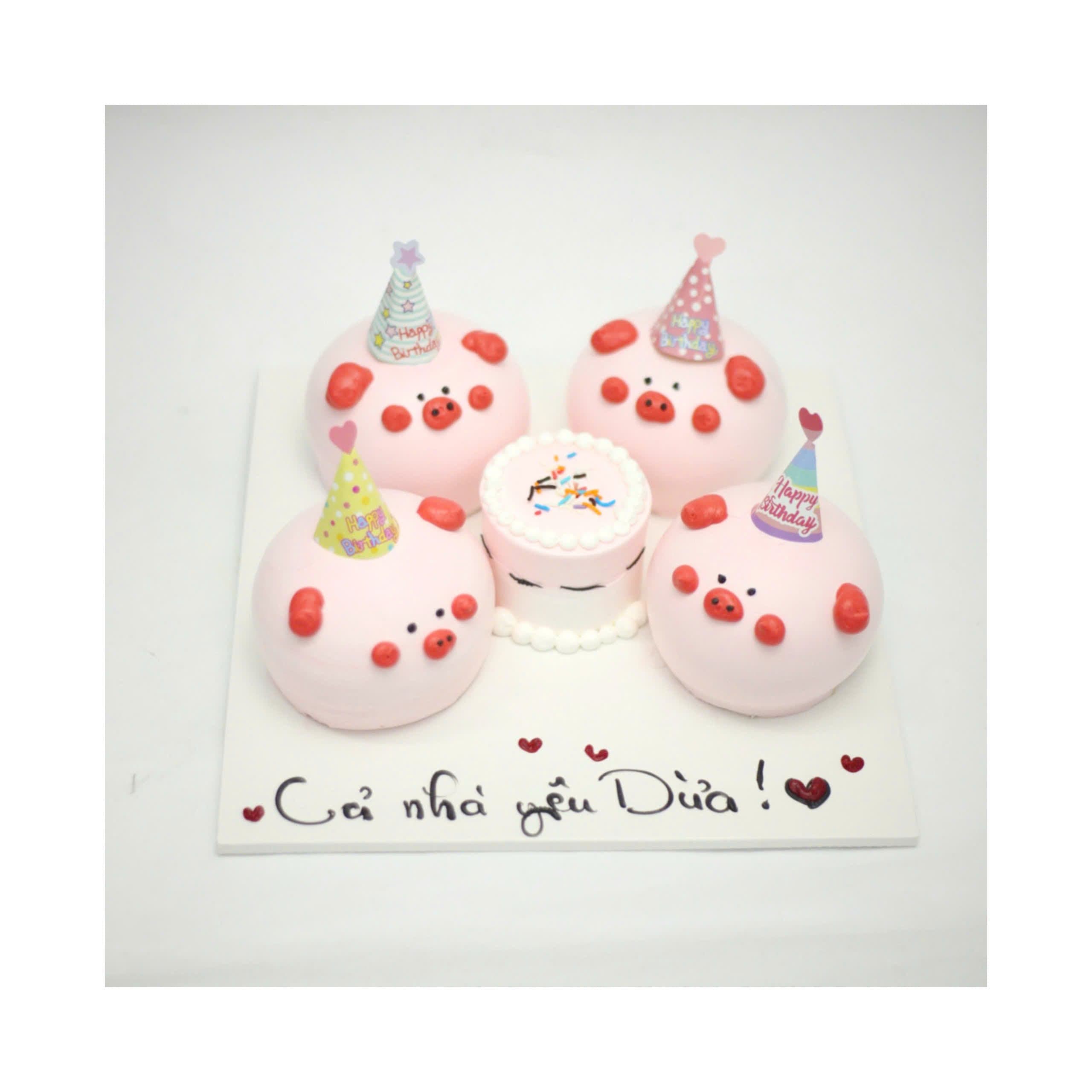 Bánh sinh nhật bốn chú heo con ngộ nghĩnh