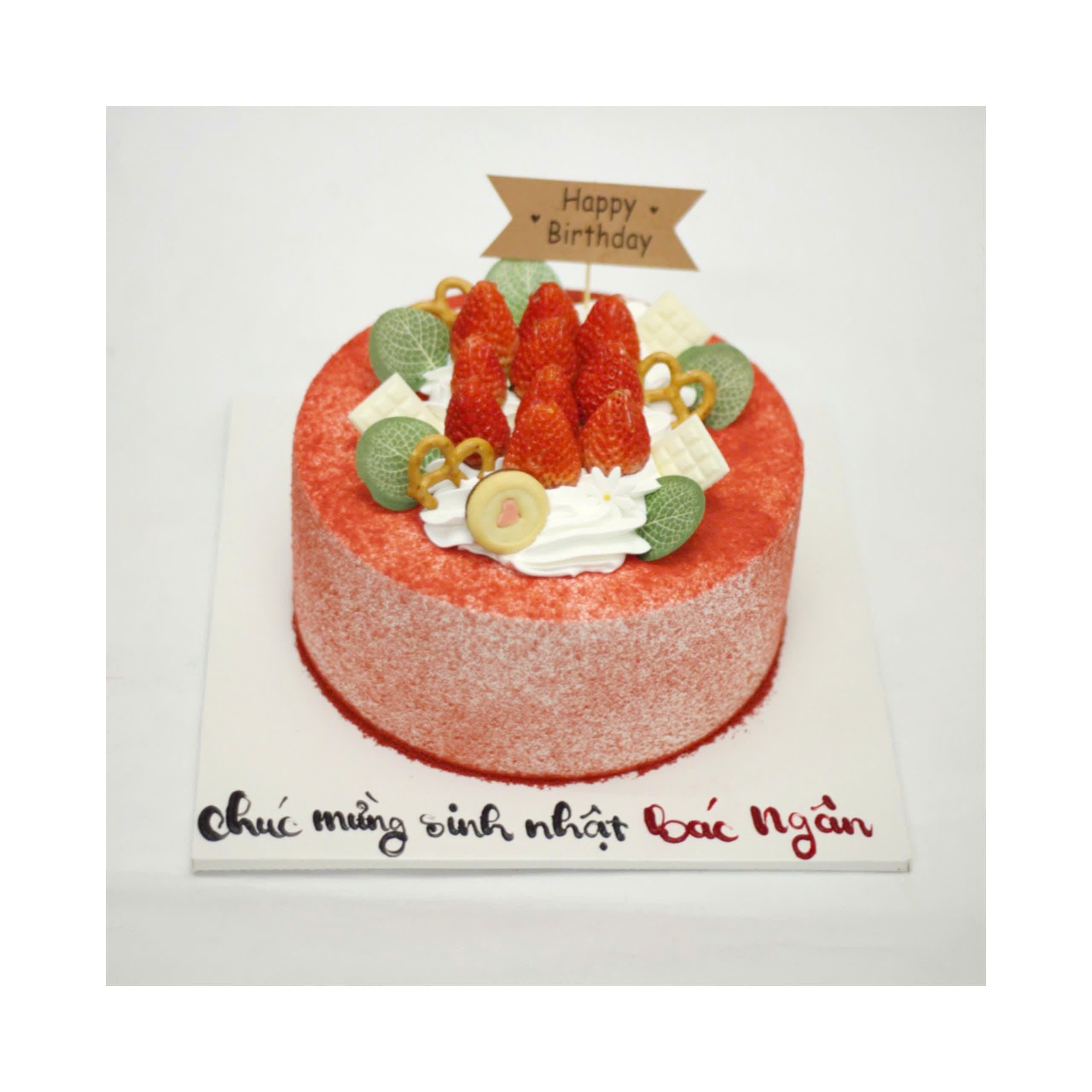 Bánh dâu tây tươi