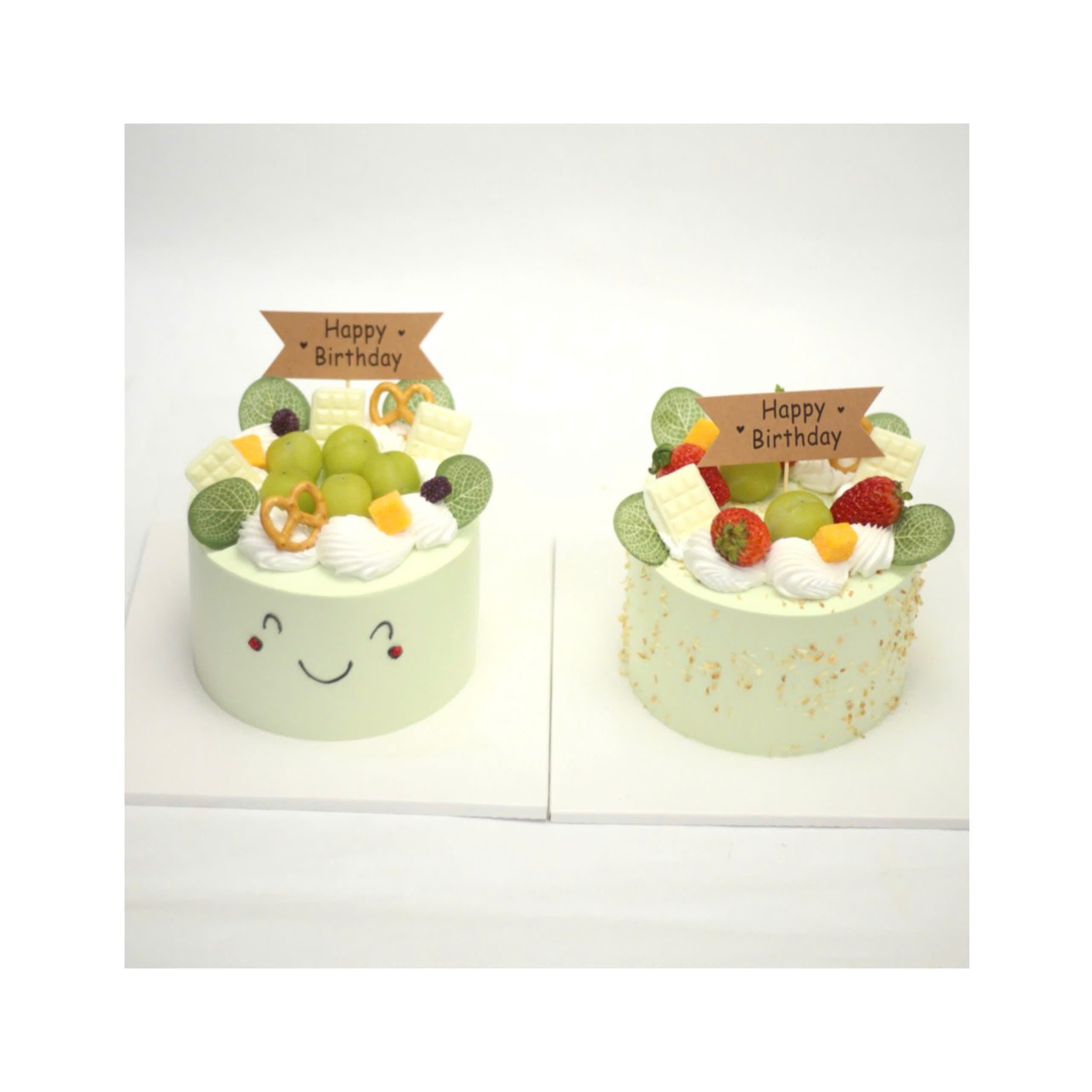 Bánh kem trang trí hoa quả tươi xanh