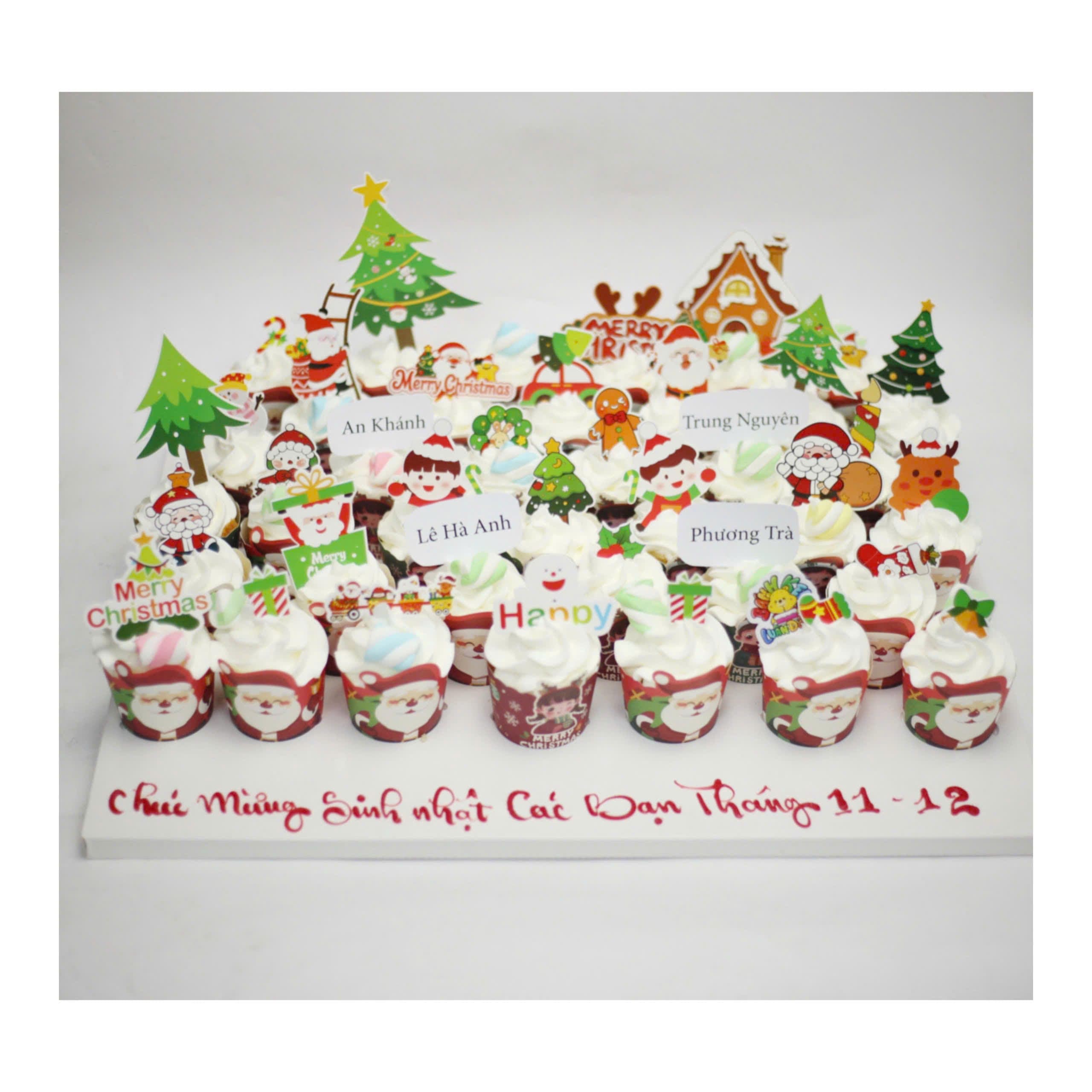 Set bánh cupcake chủ đề Giáng sinh