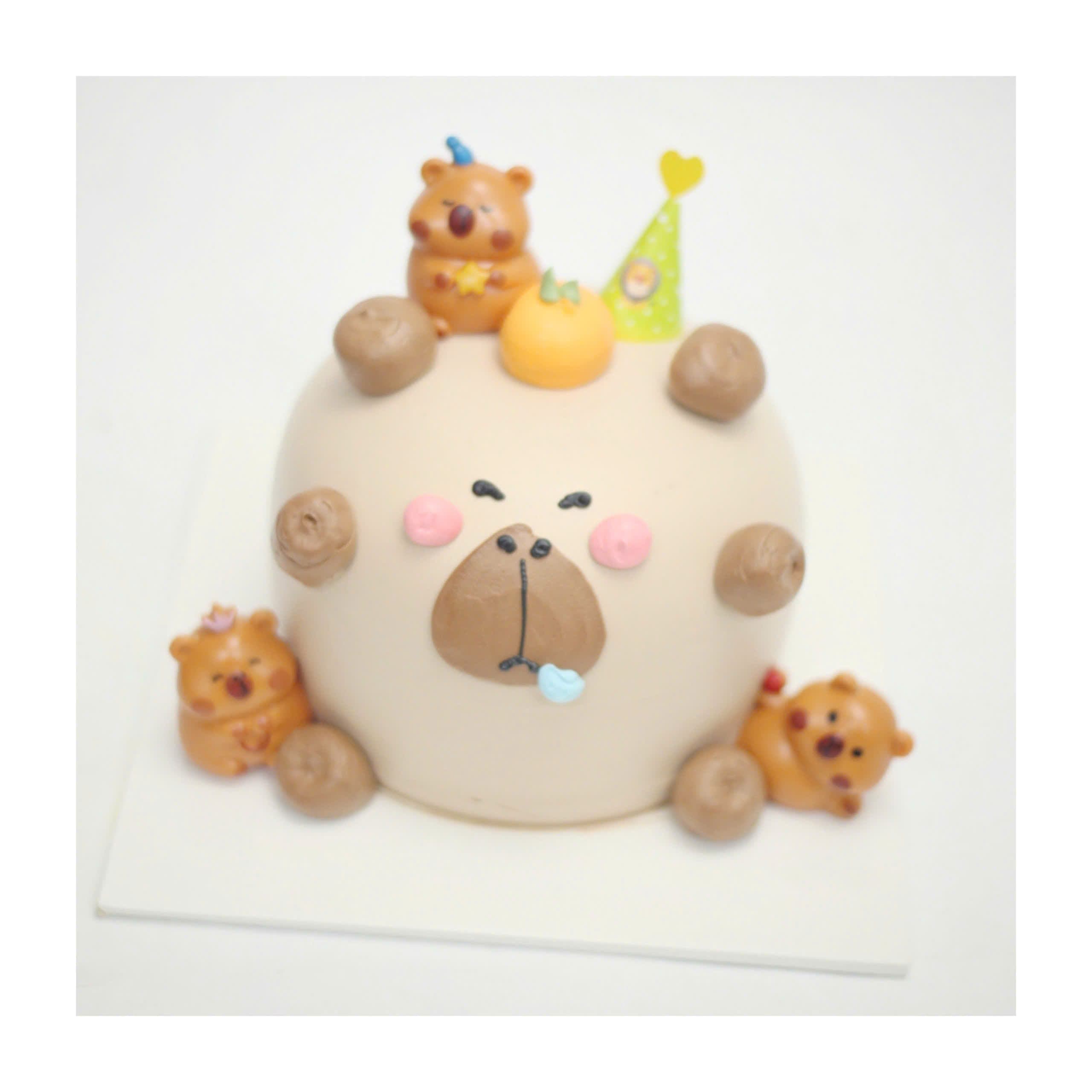 Bánh Gấu Capybara Dễ Thương