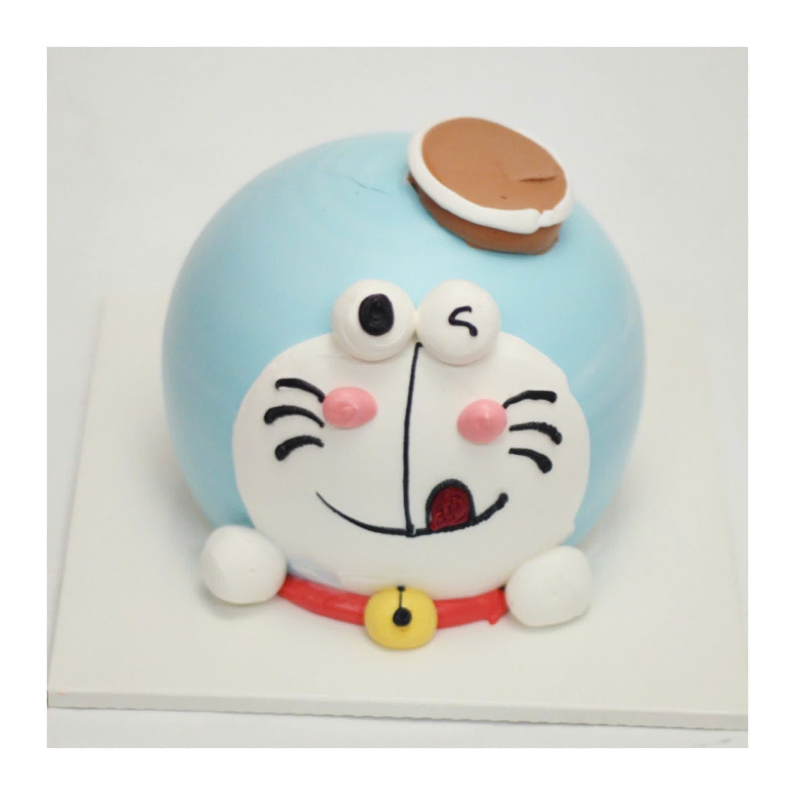 Bánh kem tạo hình Doremon siêu đáng yêu