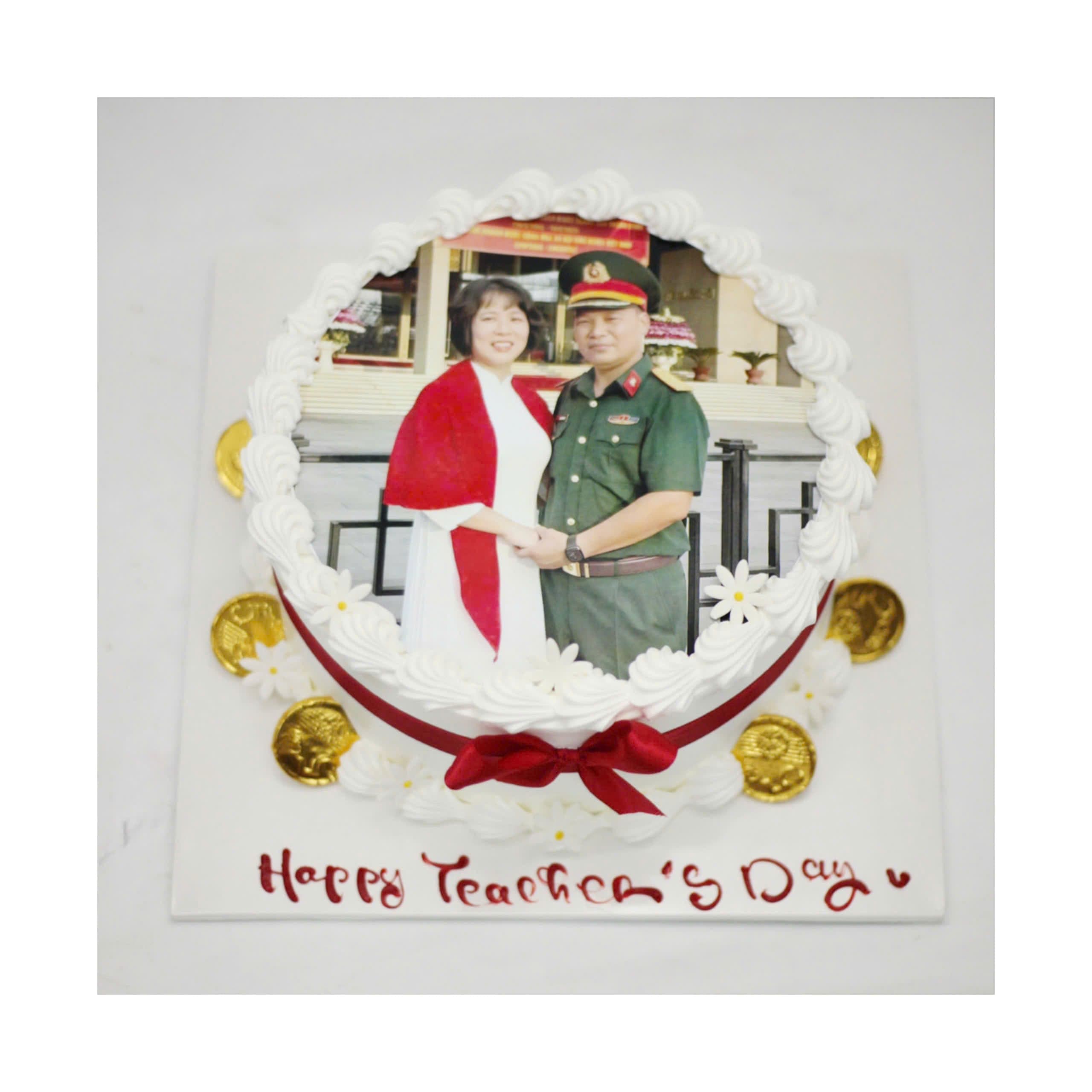 Bánh kem in hình ảnh thầy cô giáo