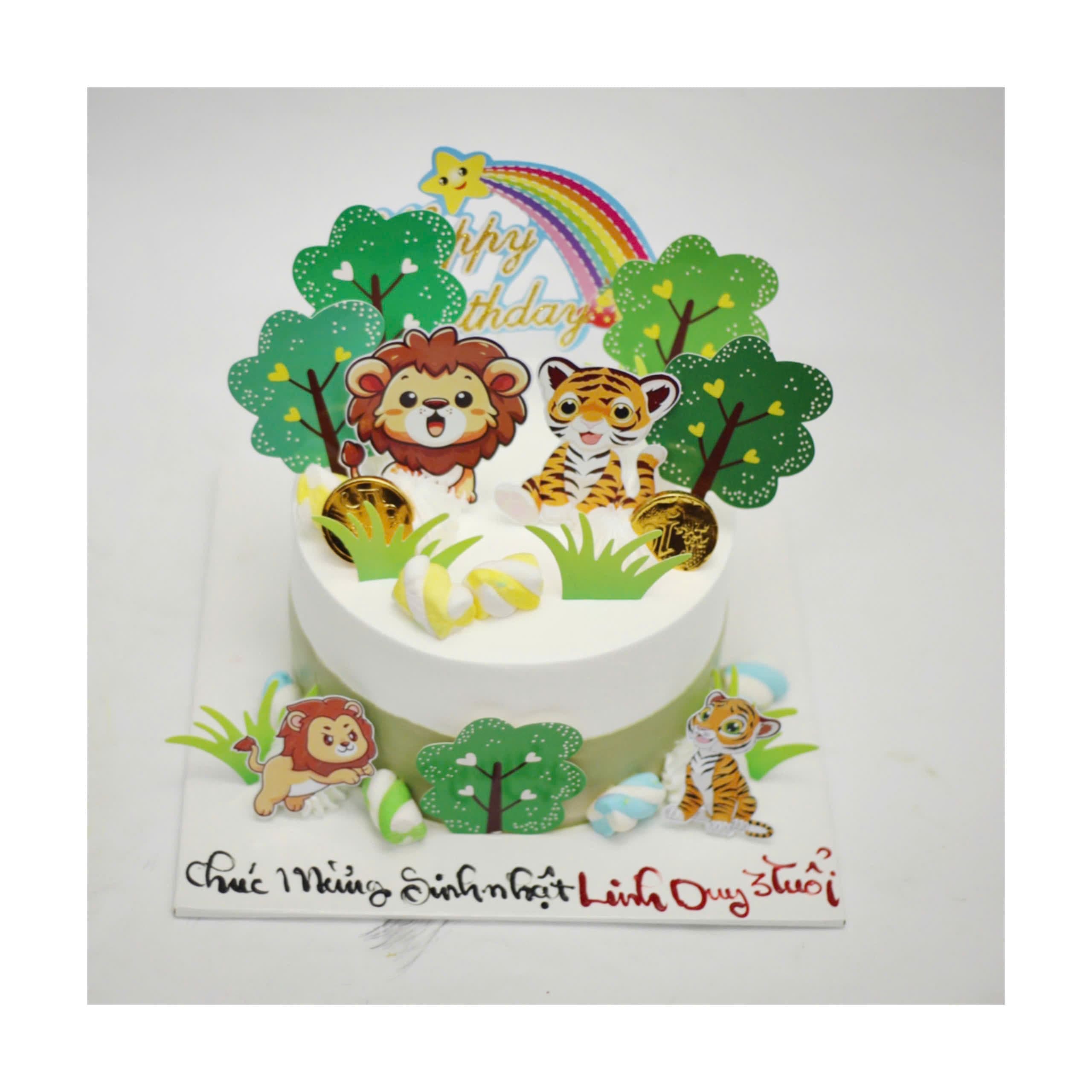Bánh kem chủ đề rừng xanh và thú cưng