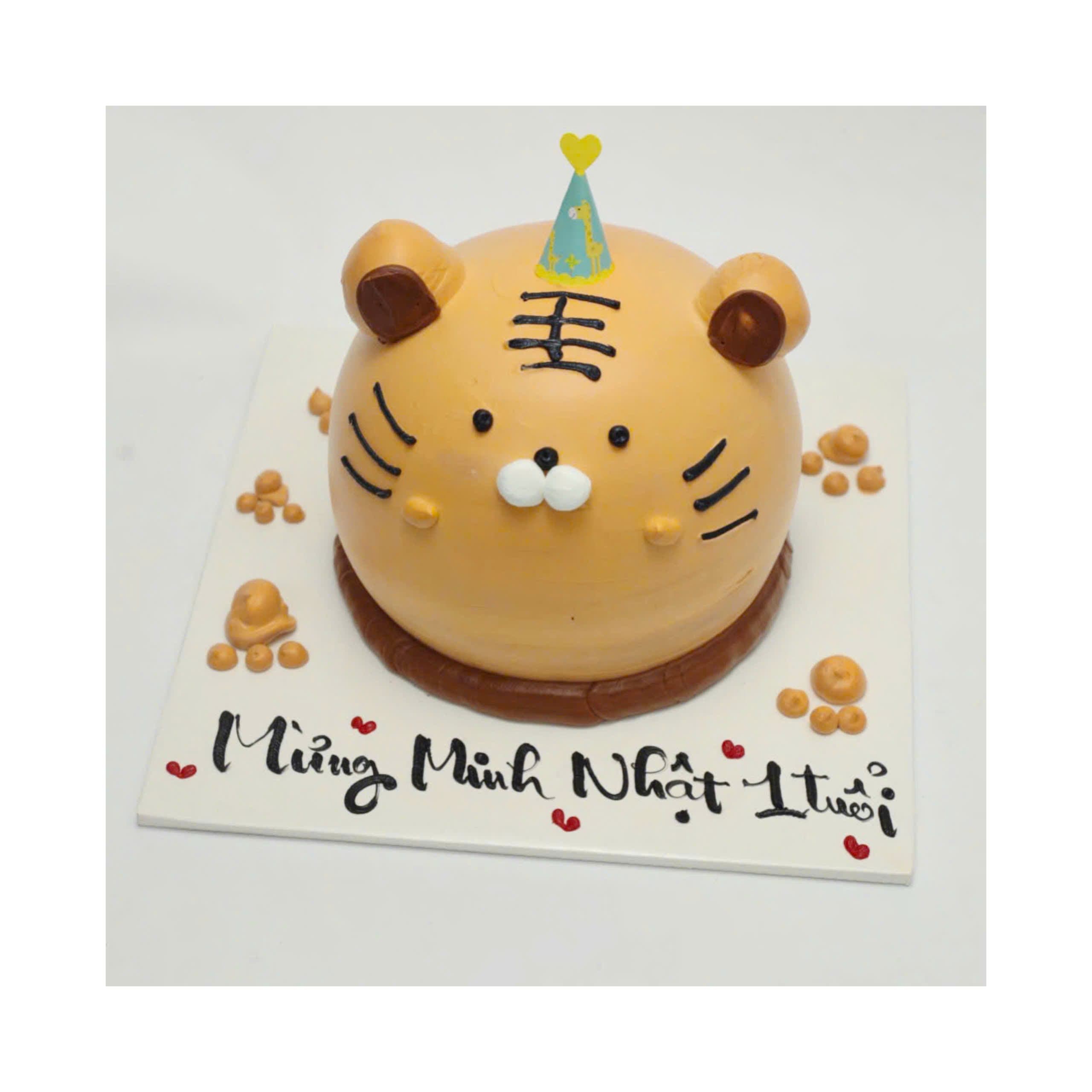 Bánh kem tạo hình chú hổ con đáng yêu