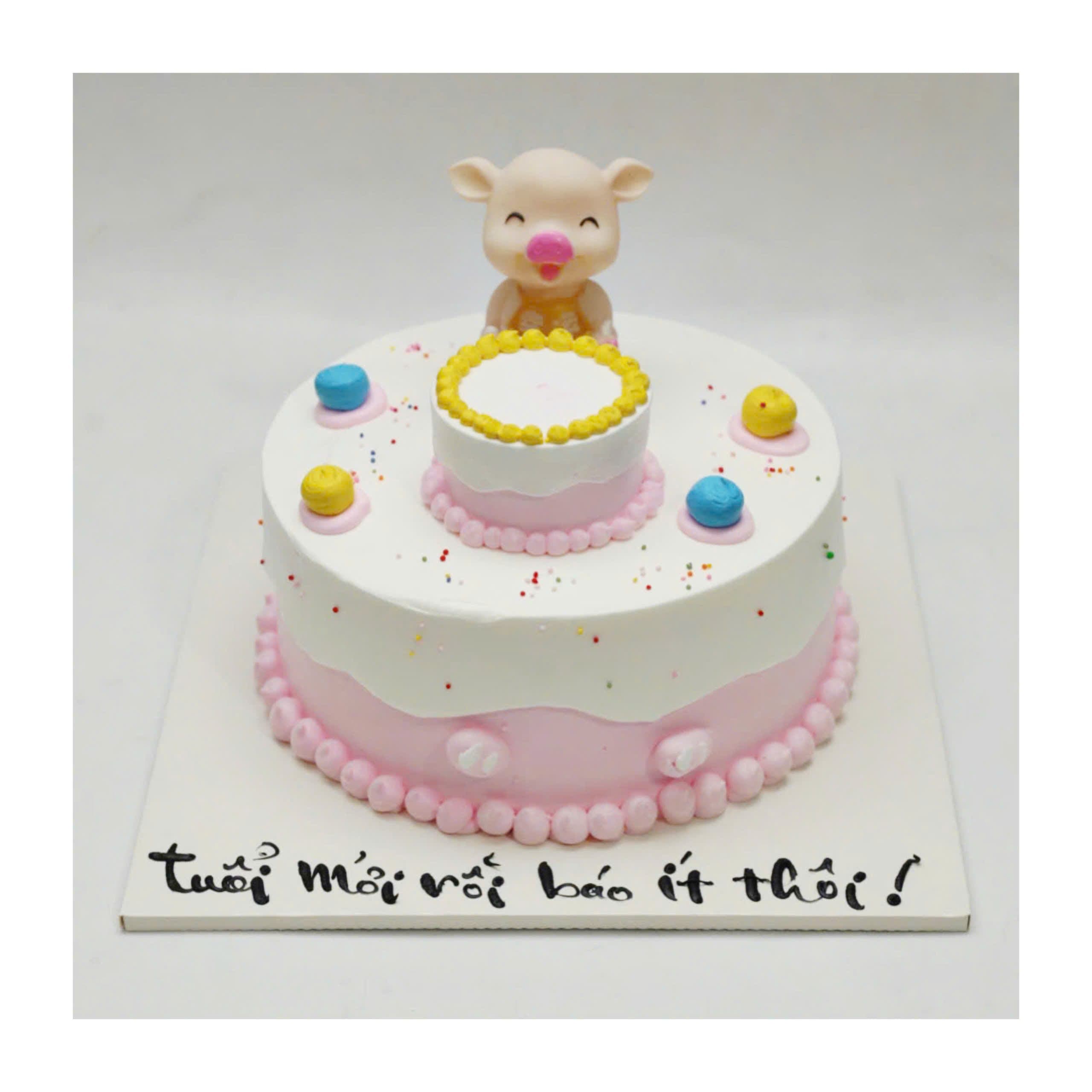 Bánh kem hình chú heo nhỏ xinh