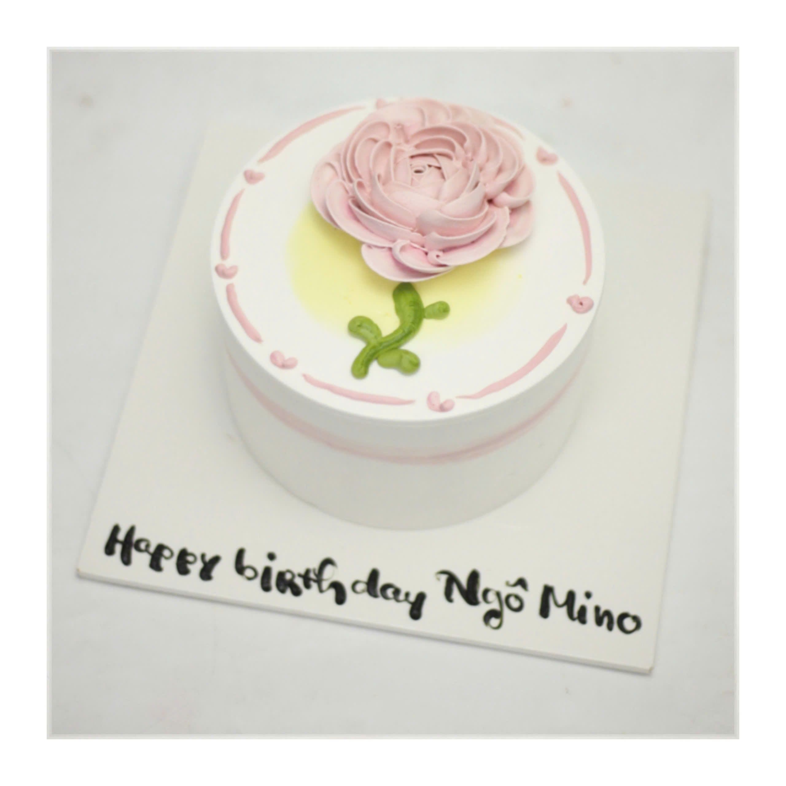 Bánh kem hoa hồng pastel nhẹ nhàng