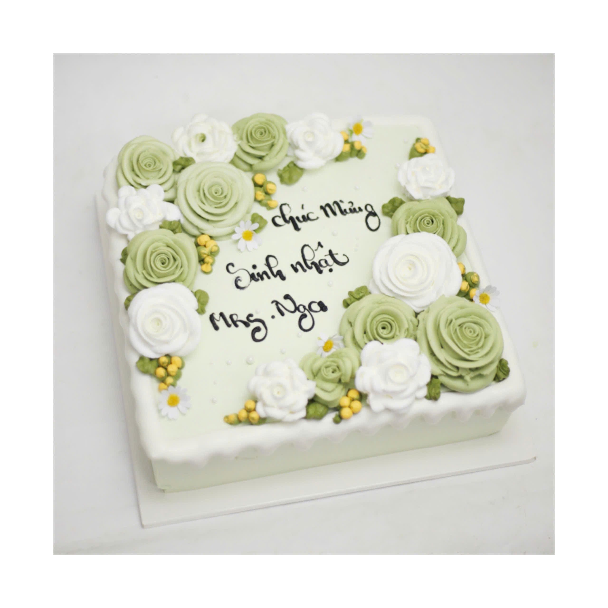 Bánh sinh nhật hình vuông hoa kem xanh