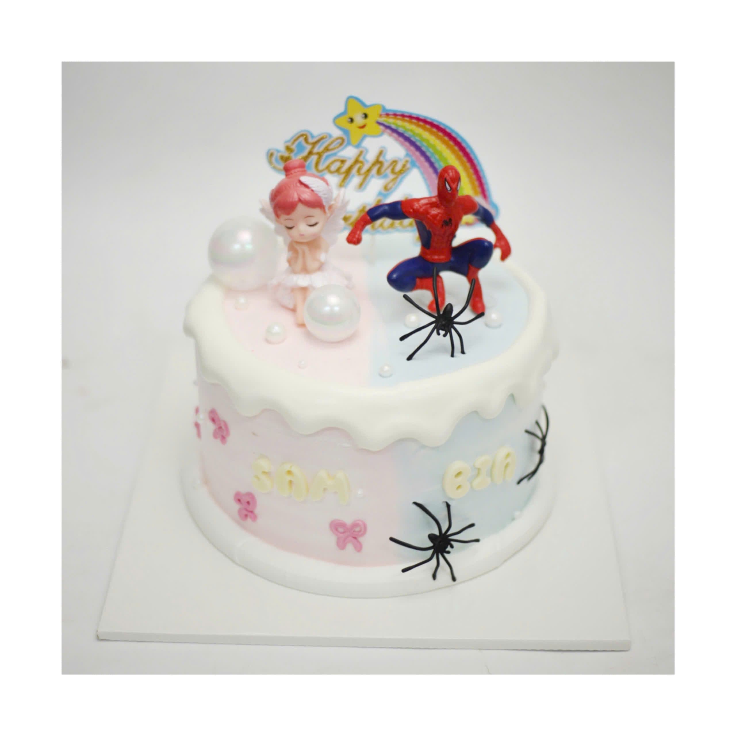 Bánh kem Spiderman và thiên thần nhỏ