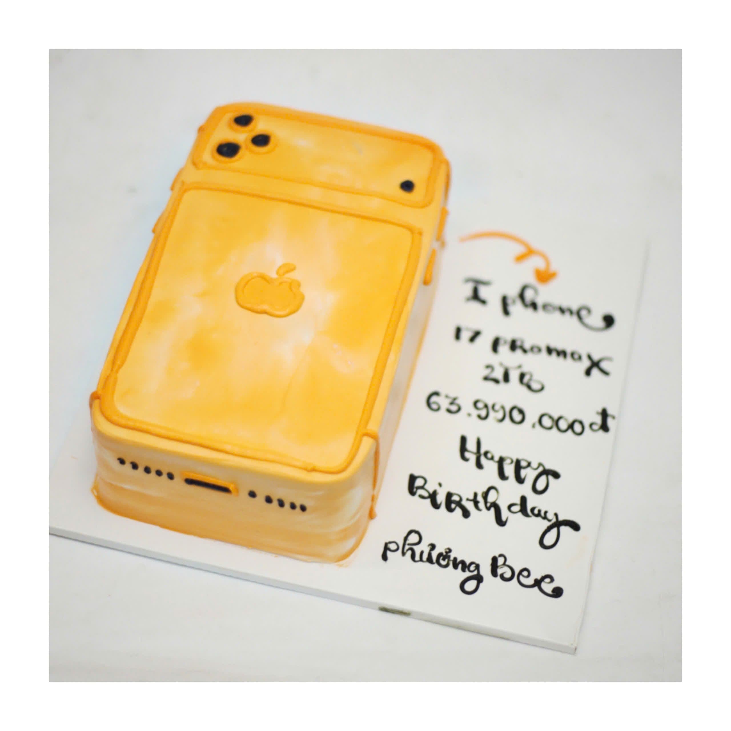 Bánh kem iPhone 17 Pro Max sang trọng