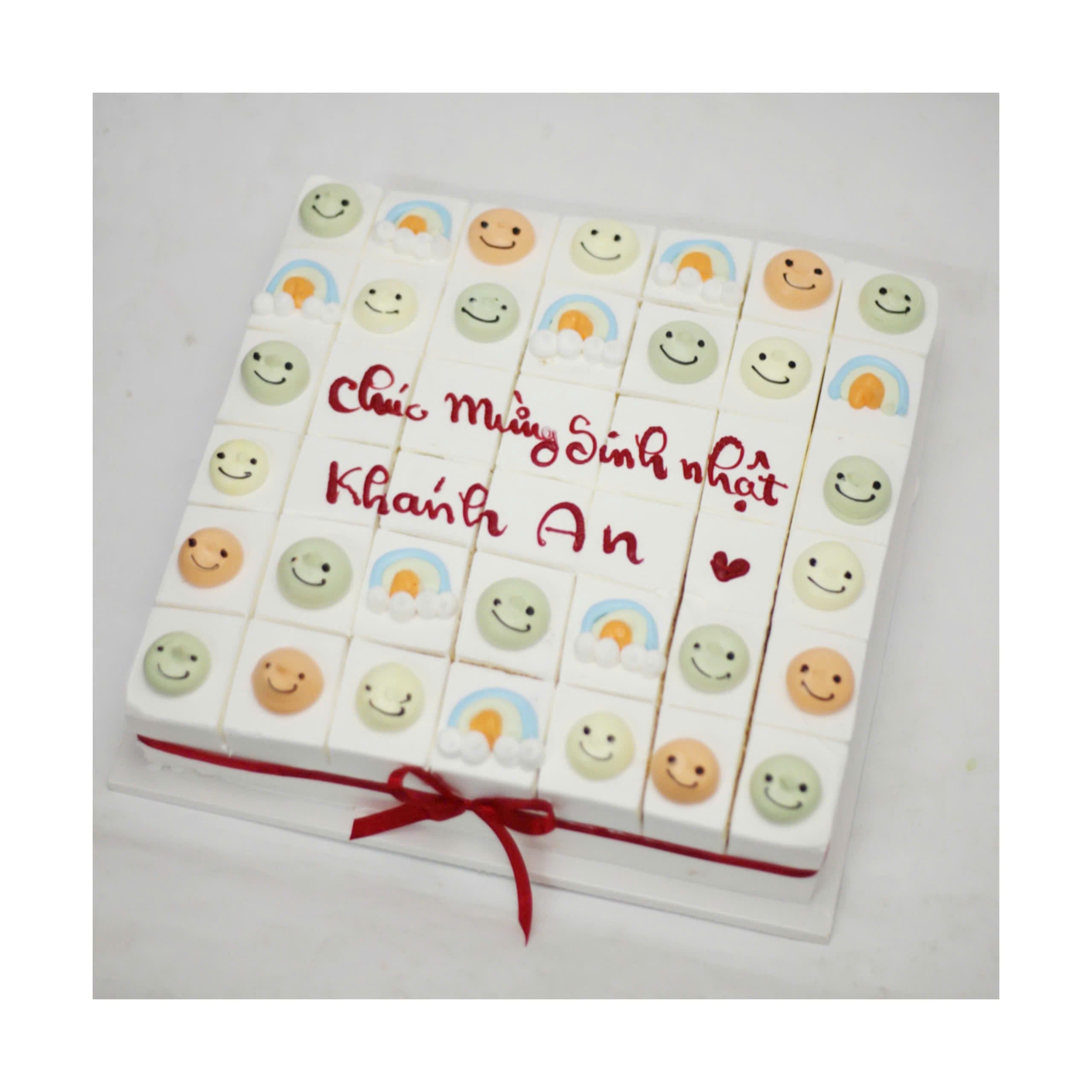 Bánh Bento vẽ hình mặt cười cầu vồng