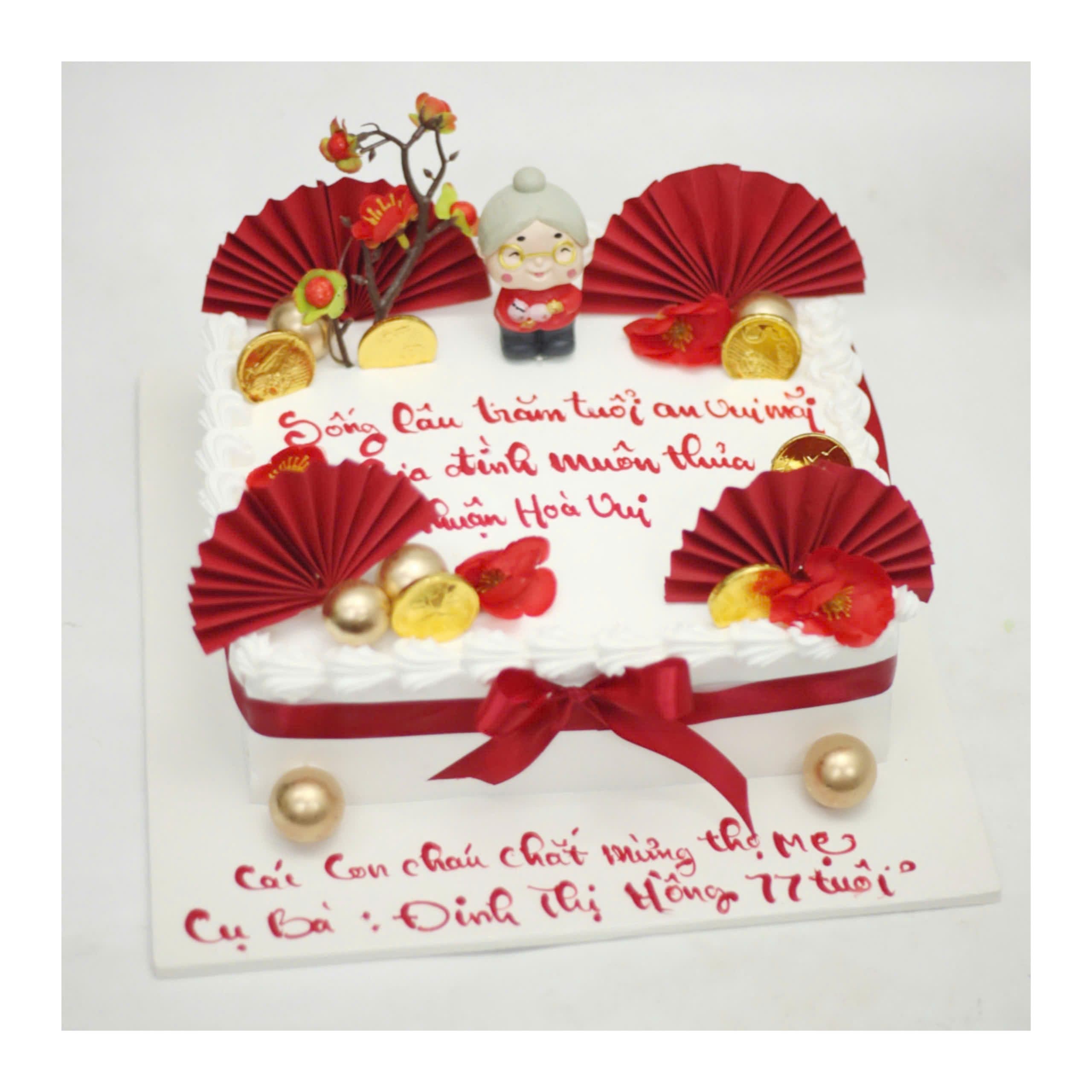 Bánh mừng thọ cụ bà Đinh Thị Hồng