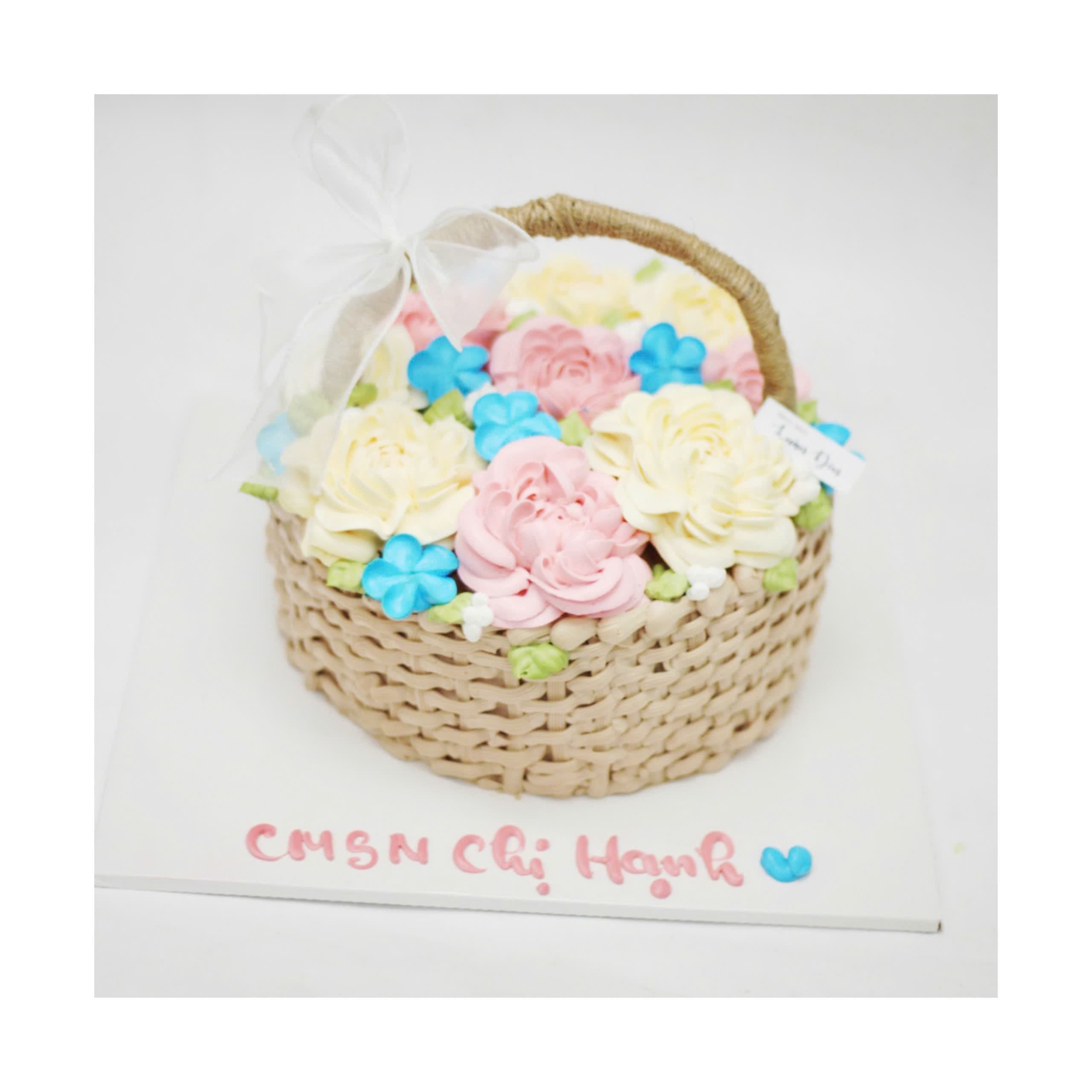 Bánh kem tạo hình giỏ hoa hồng