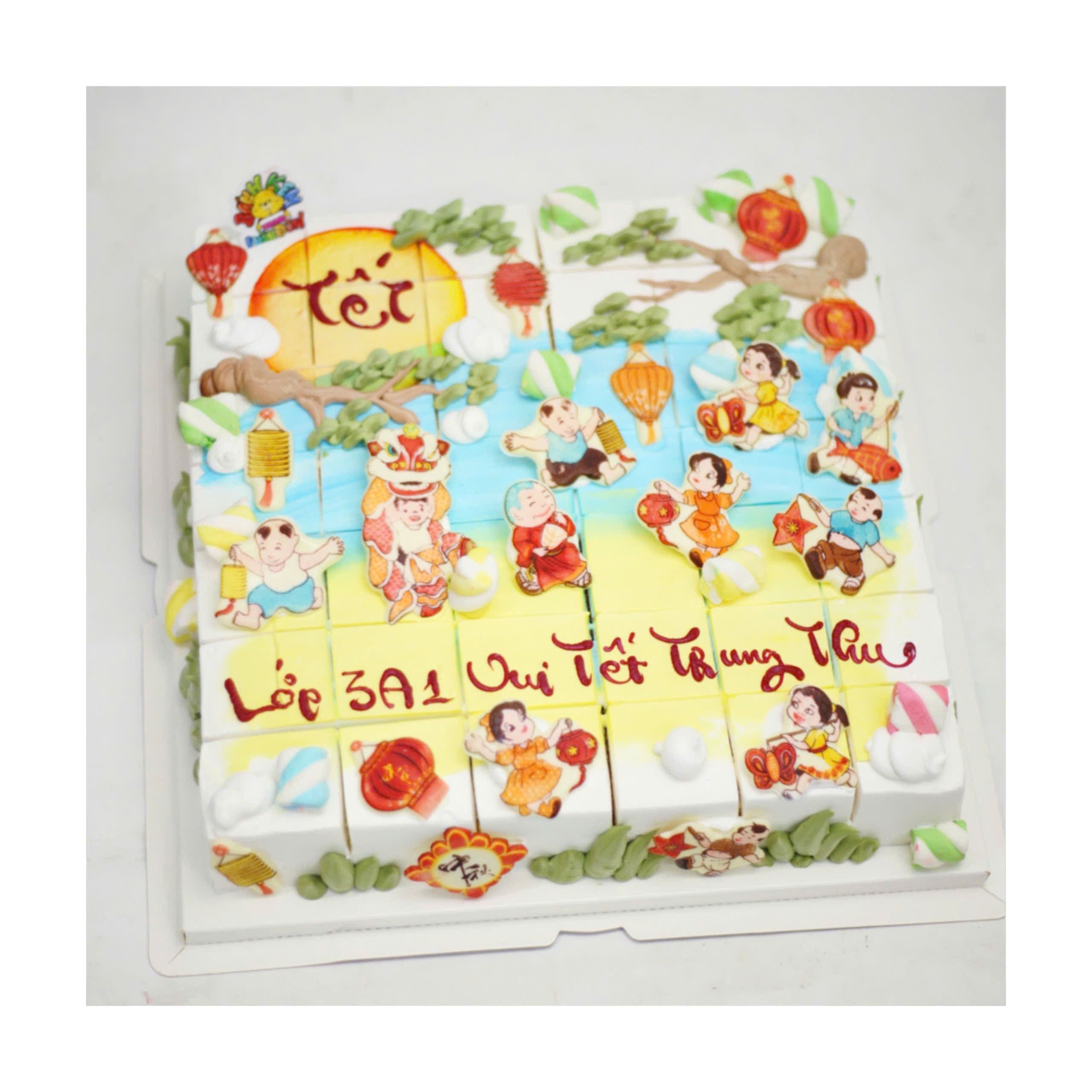 Bánh kem vuông phá cỗ đêm trăng