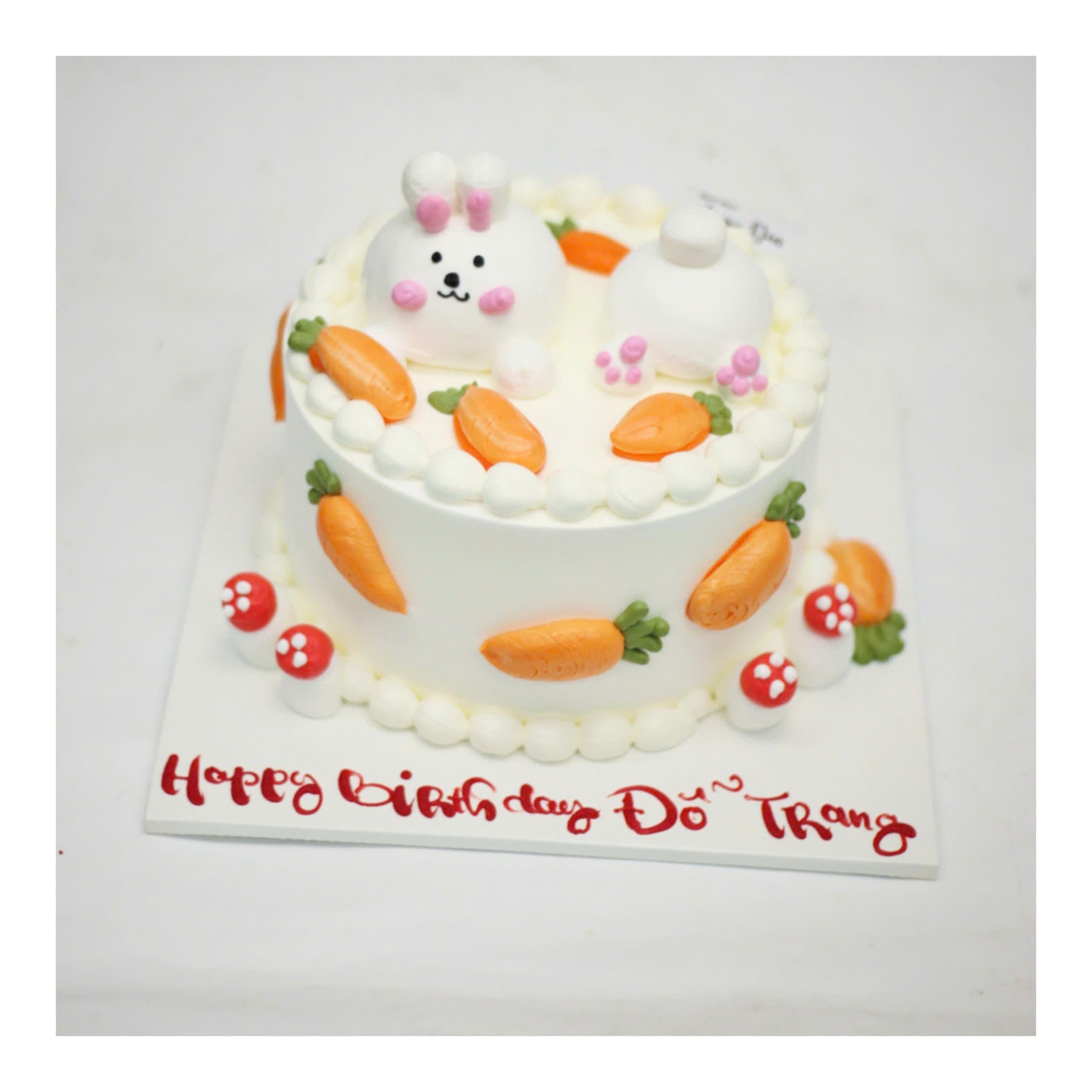 Bánh kem thỏ trắng và cà rốt ngộ nghĩnh