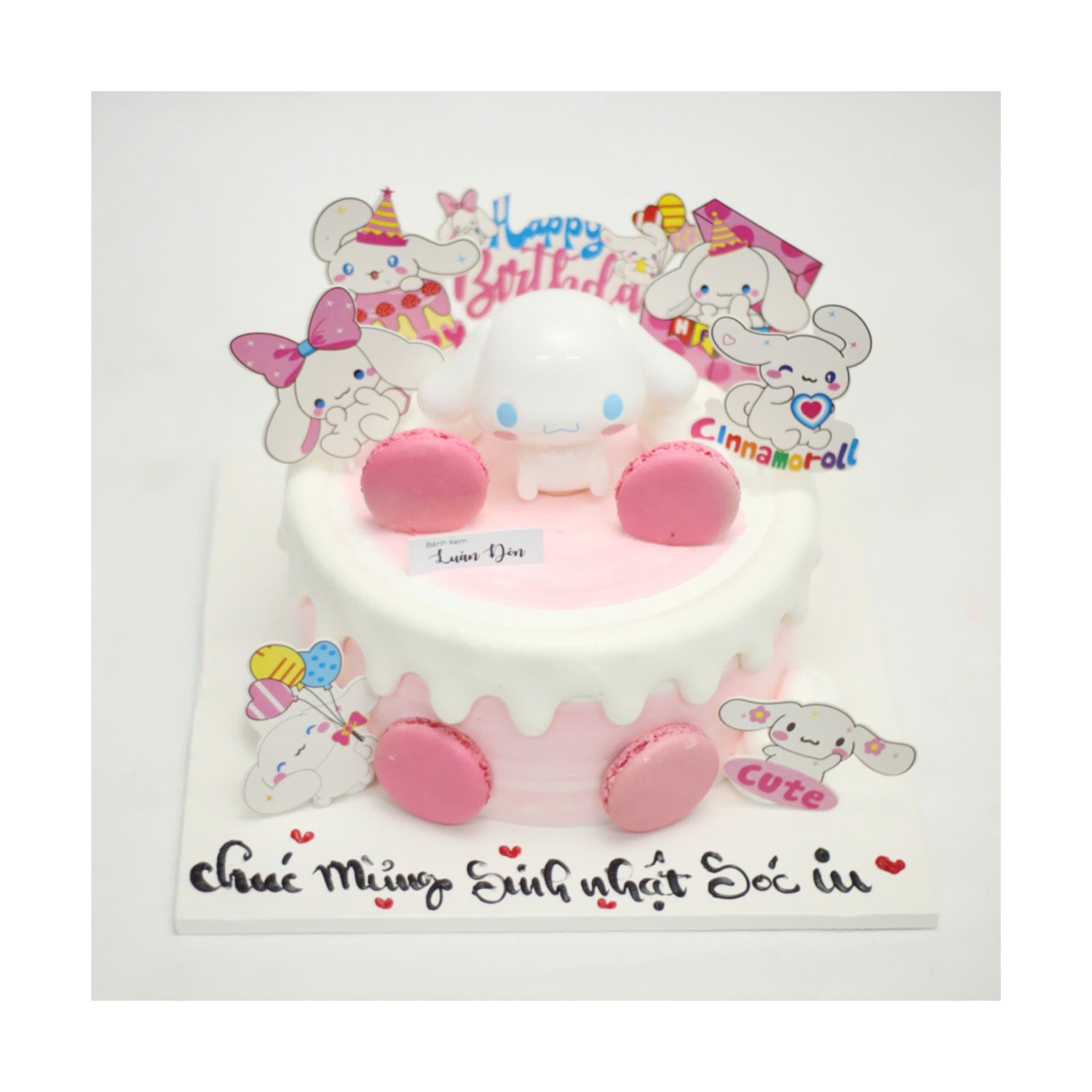 Bánh kem Cinnamoroll hồng phối bánh Macaron