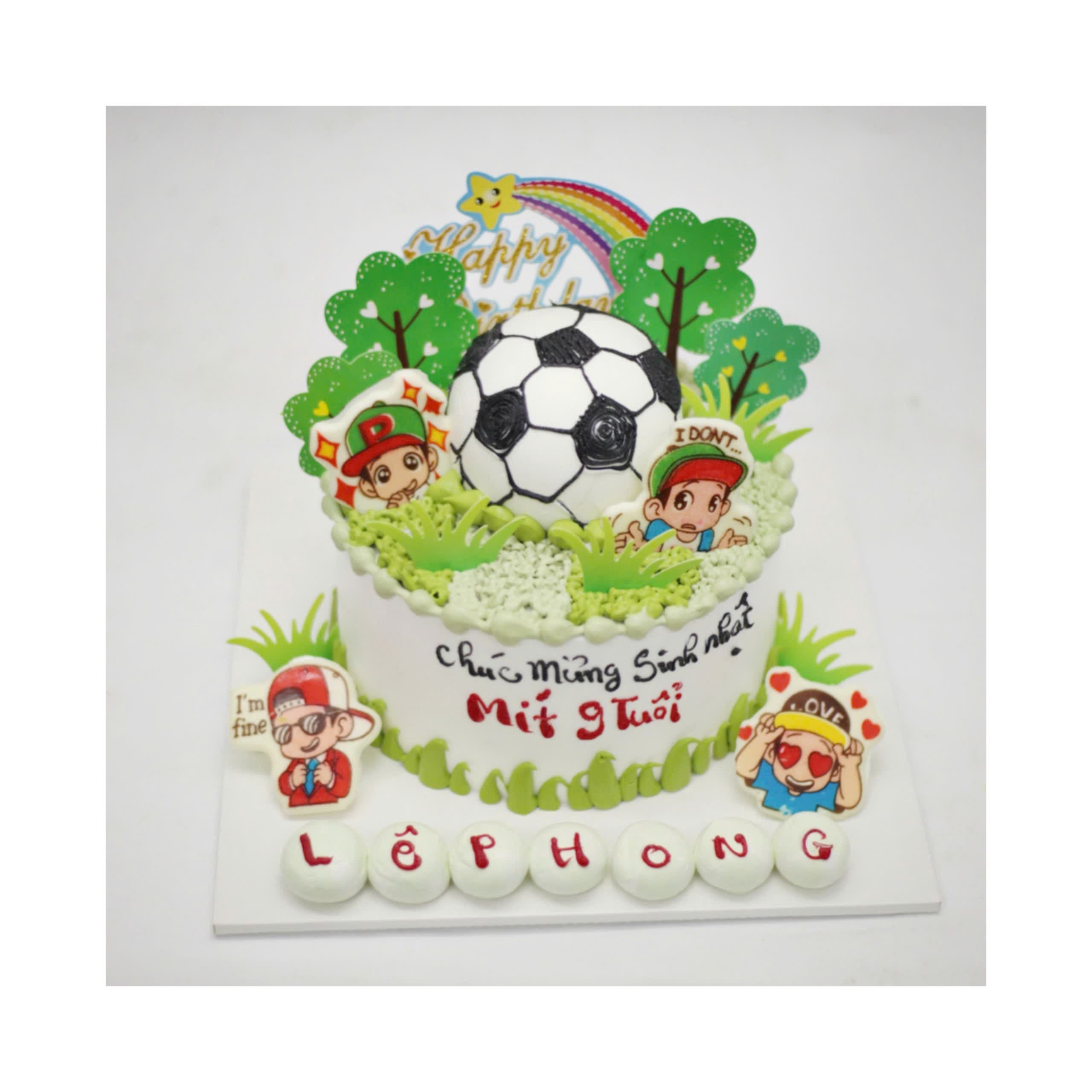 Bánh sinh nhật bóng đá cho bé Mít