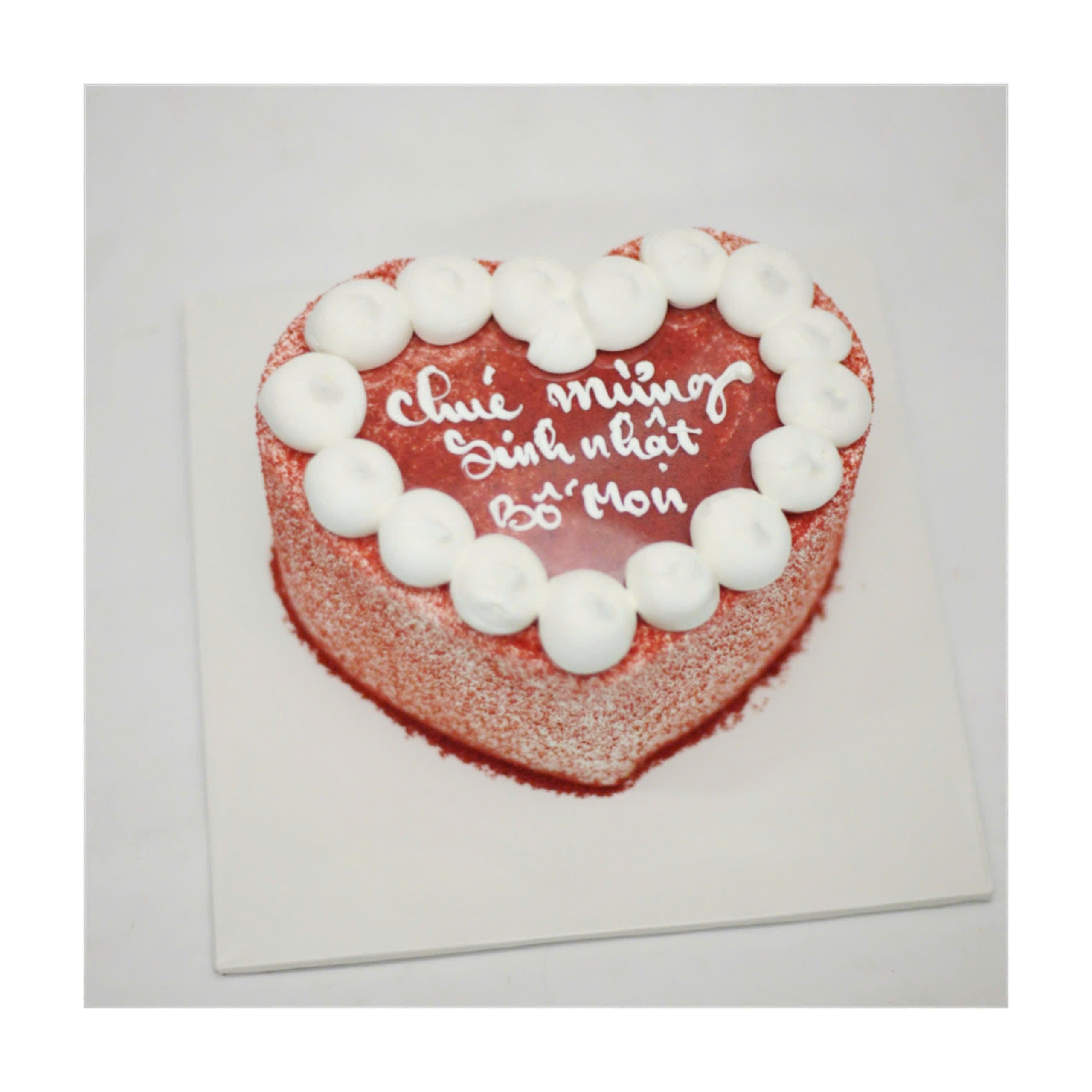 Bánh red velvet hình trái tim tặng bố