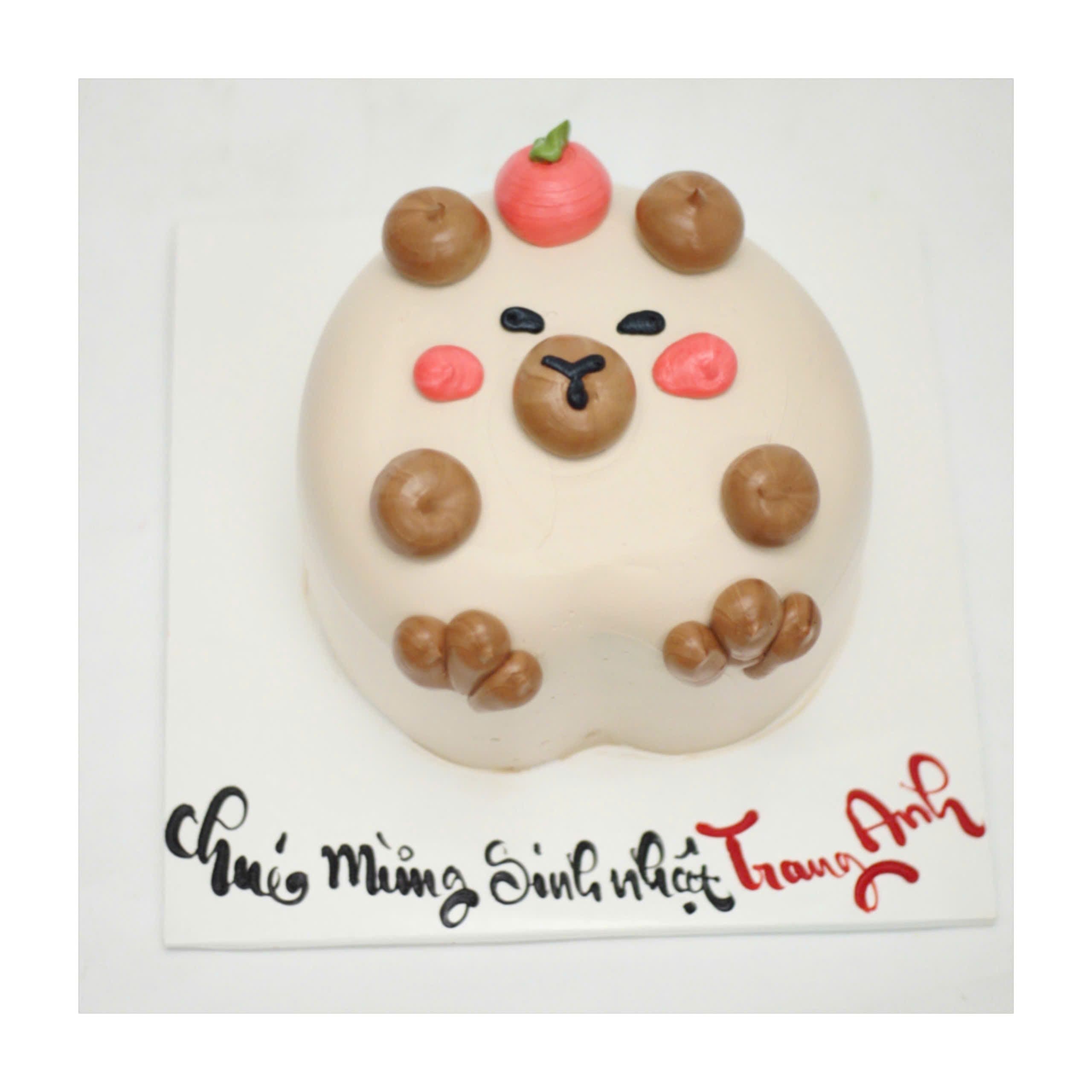 Bánh kem gấu nâu đội táo đỏ ngộ nghĩnh