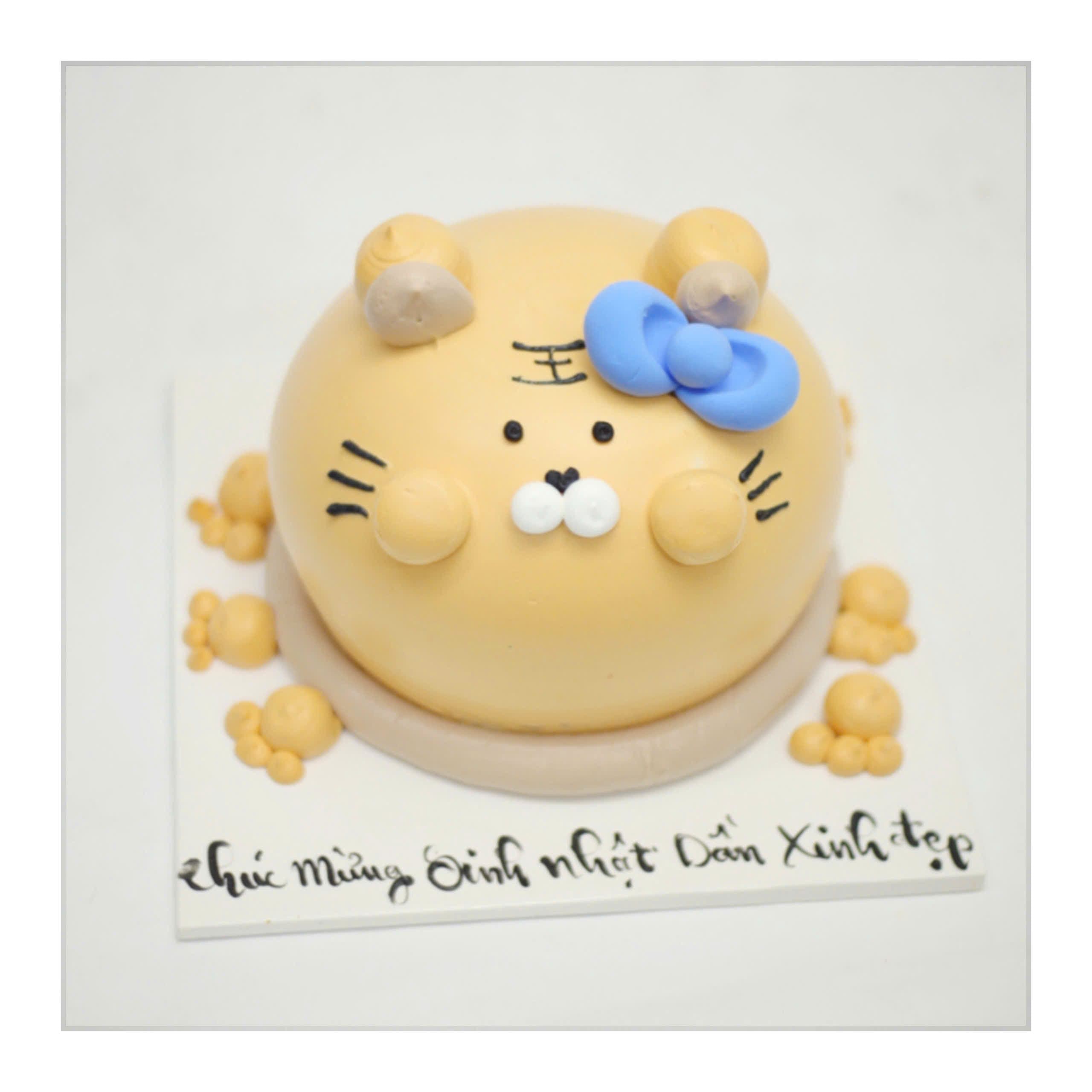 Bánh kem tạo hình con hổ tuổi Dần