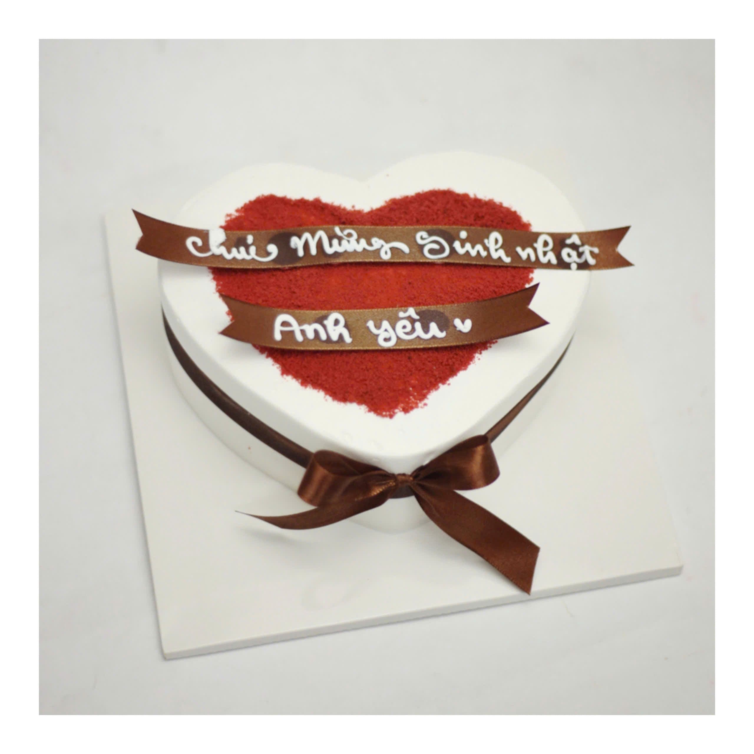 Bánh sinh nhật trái tim ngọt ngào tình yêu