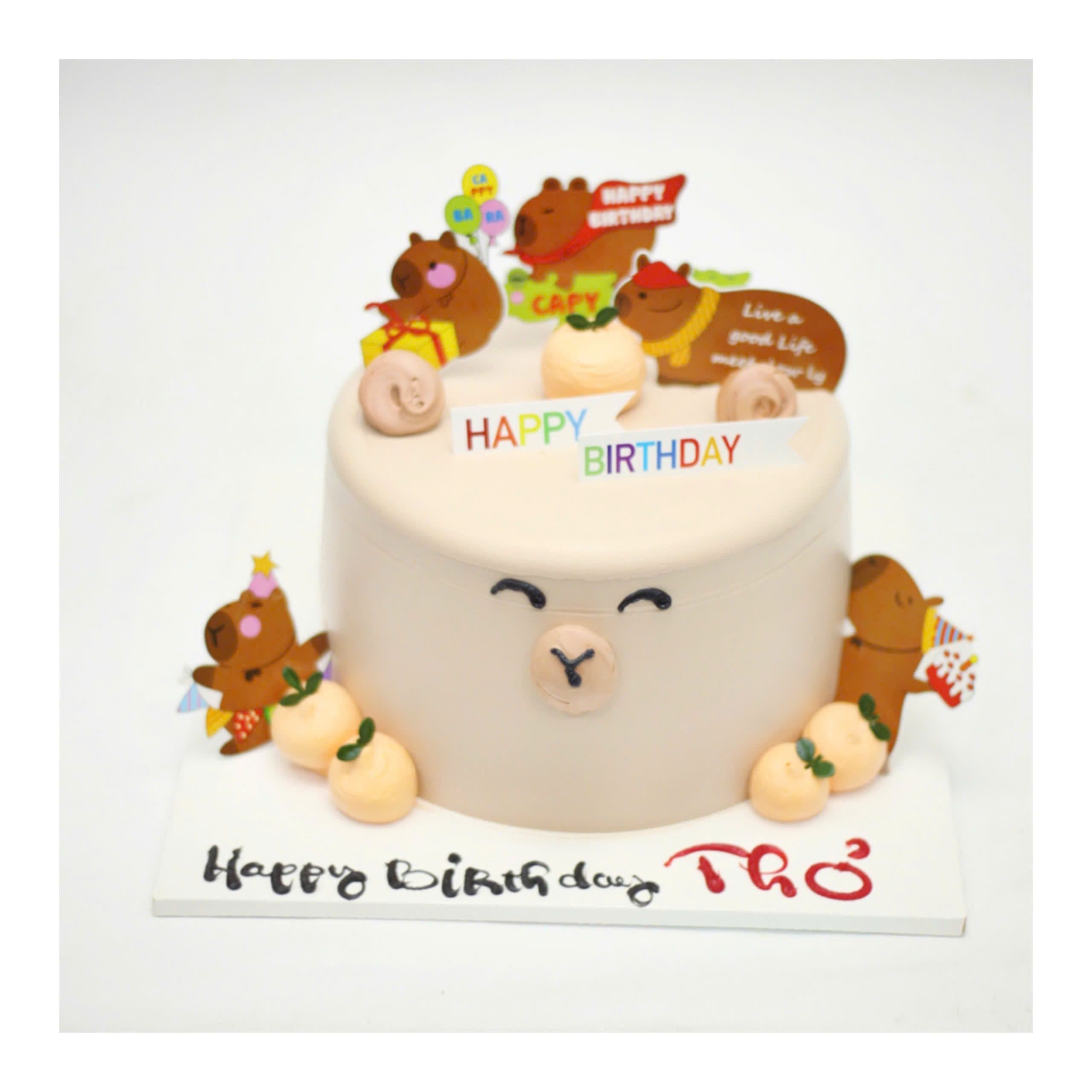 Bánh kem Capybara hồng dễ thương cho bé