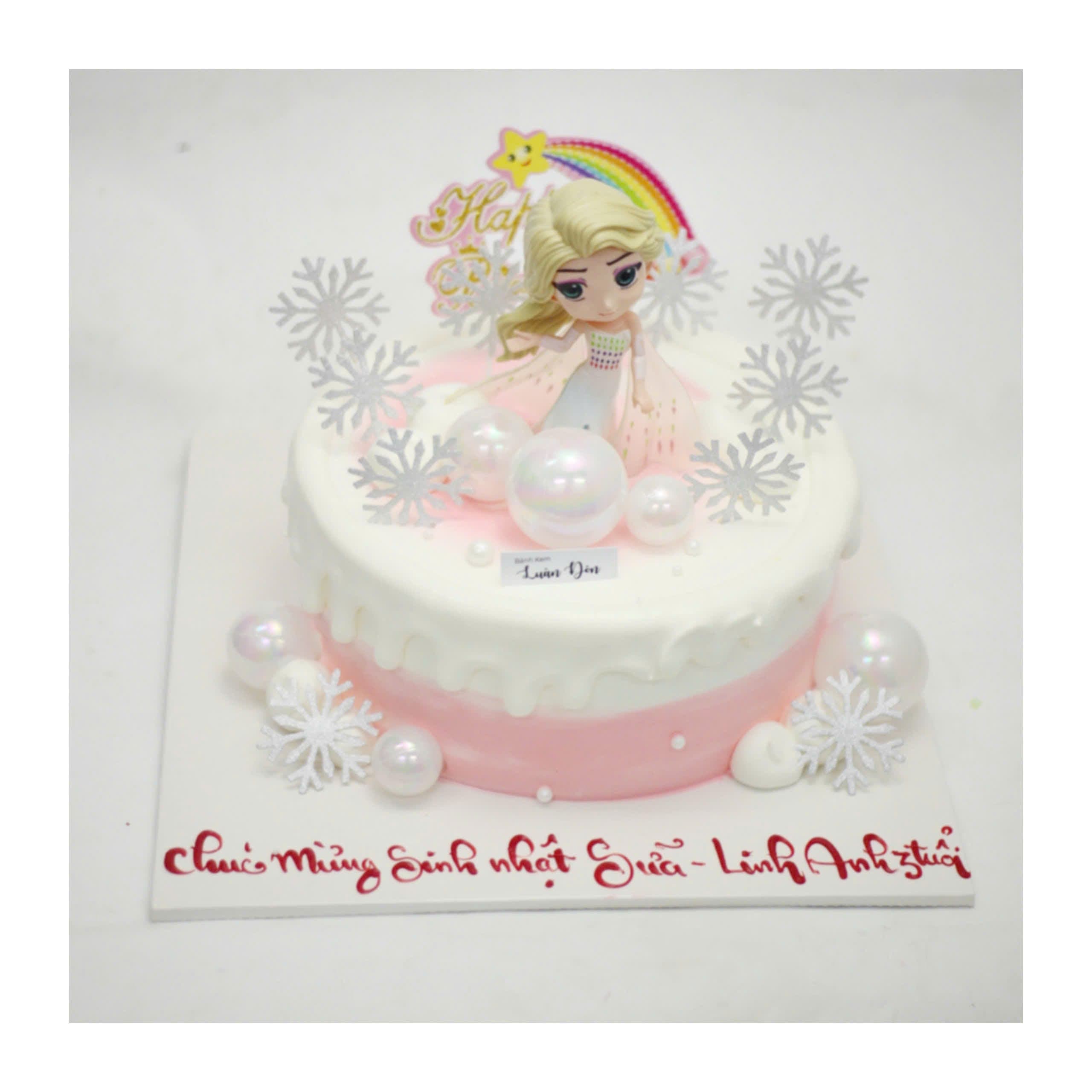 Bánh kem Elsa công chúa tuyết màu hồng