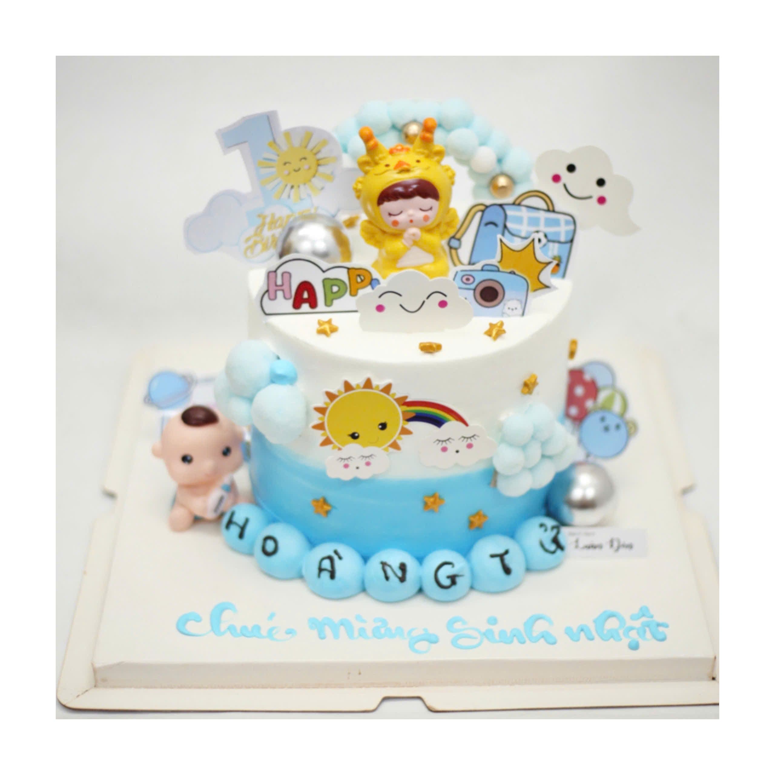 Bánh kem thôi nôi bé trai tone xanh trời