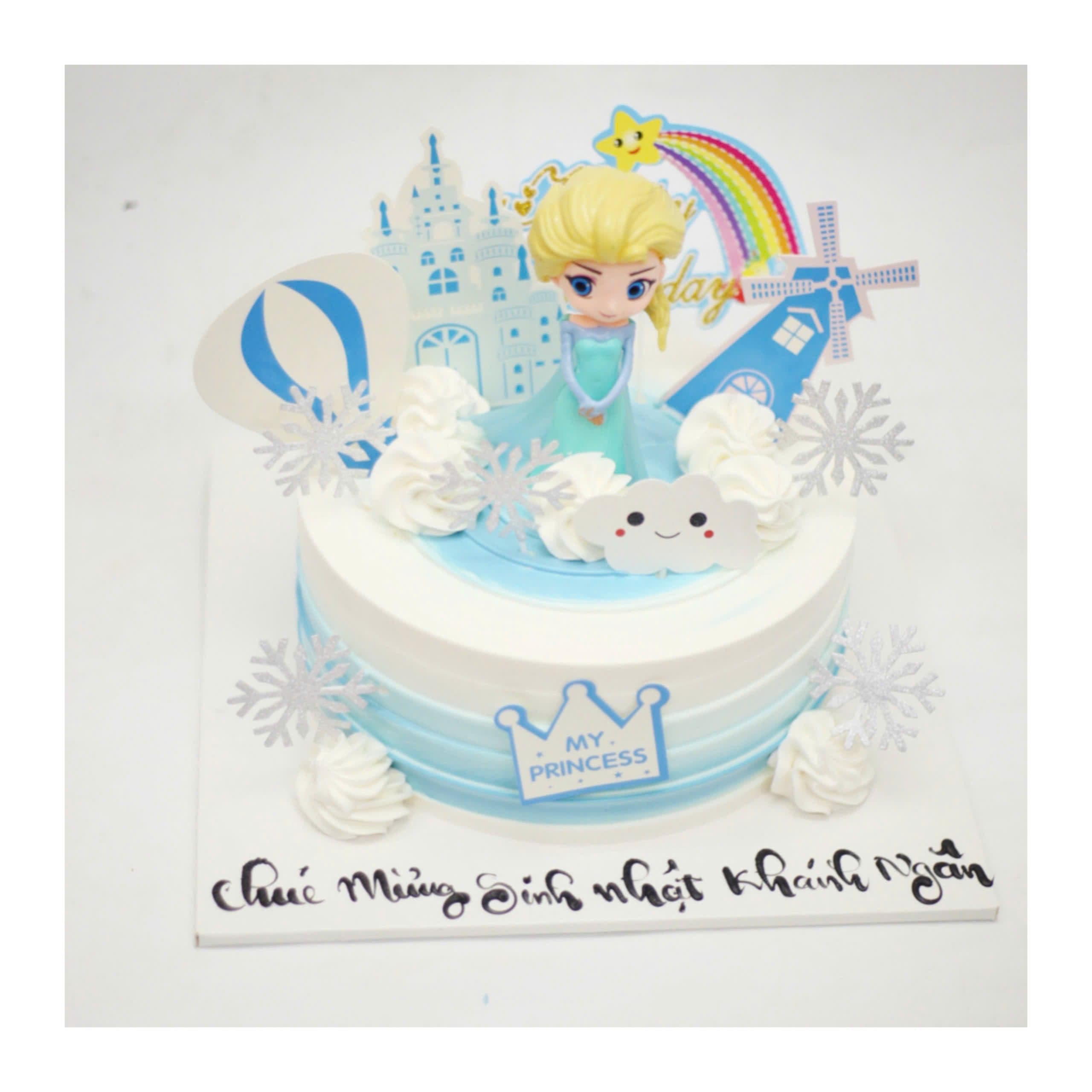 Bánh kem Công chúa Elsa và lâu đài tuyết