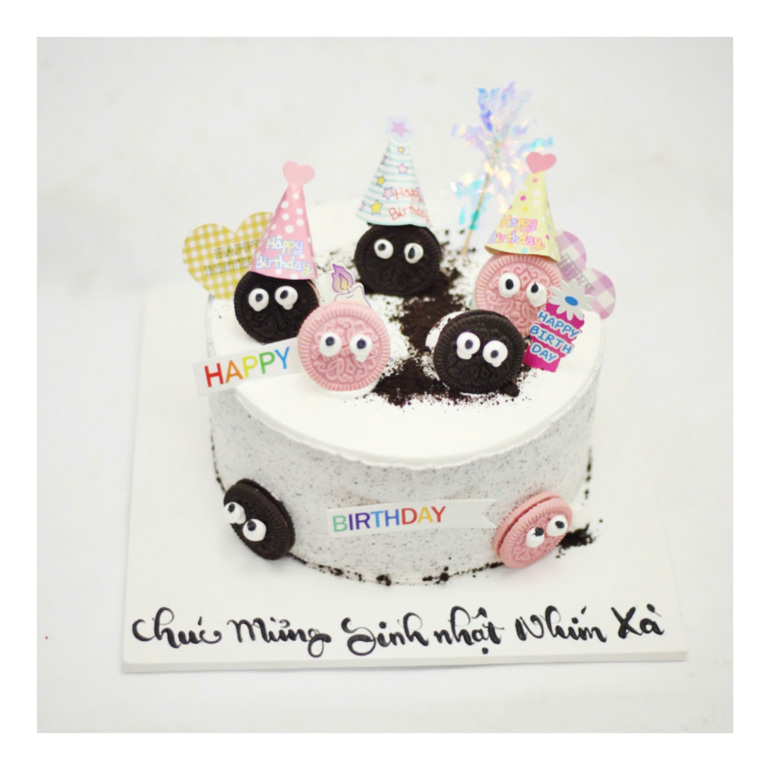 Bánh kem Oreo trang trí bánh quy than tre