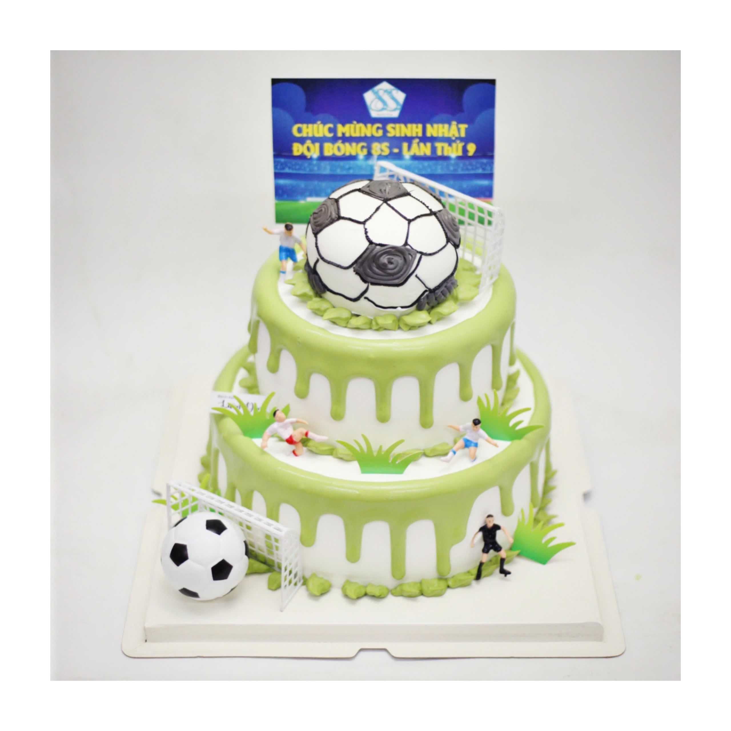 Bánh kem hai tầng bóng đá chuyên nghiệp