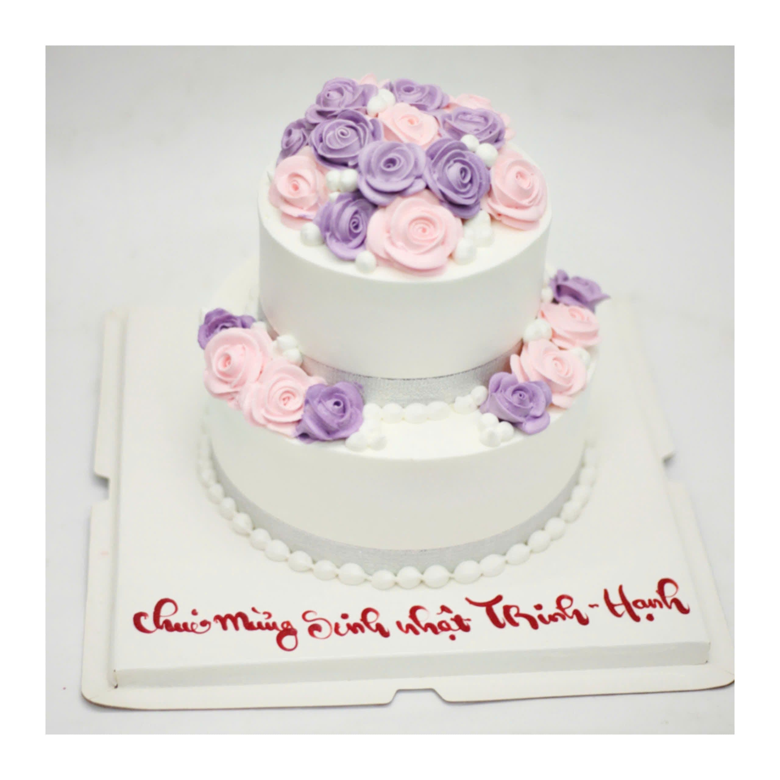 Bánh kem hai tầng hoa hồng tím sang trọng