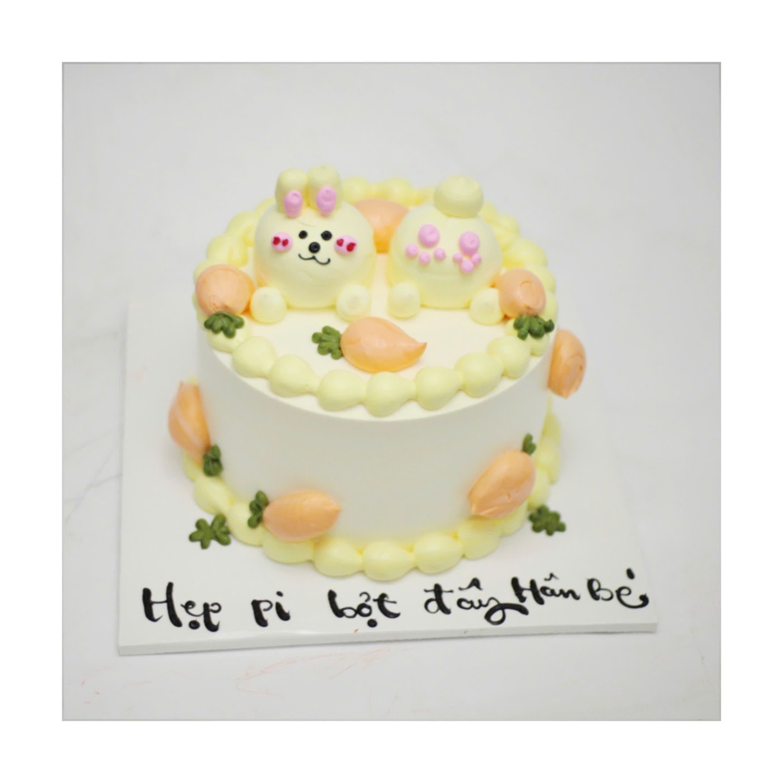 Bánh kem thỏ vàng cà rốt mini