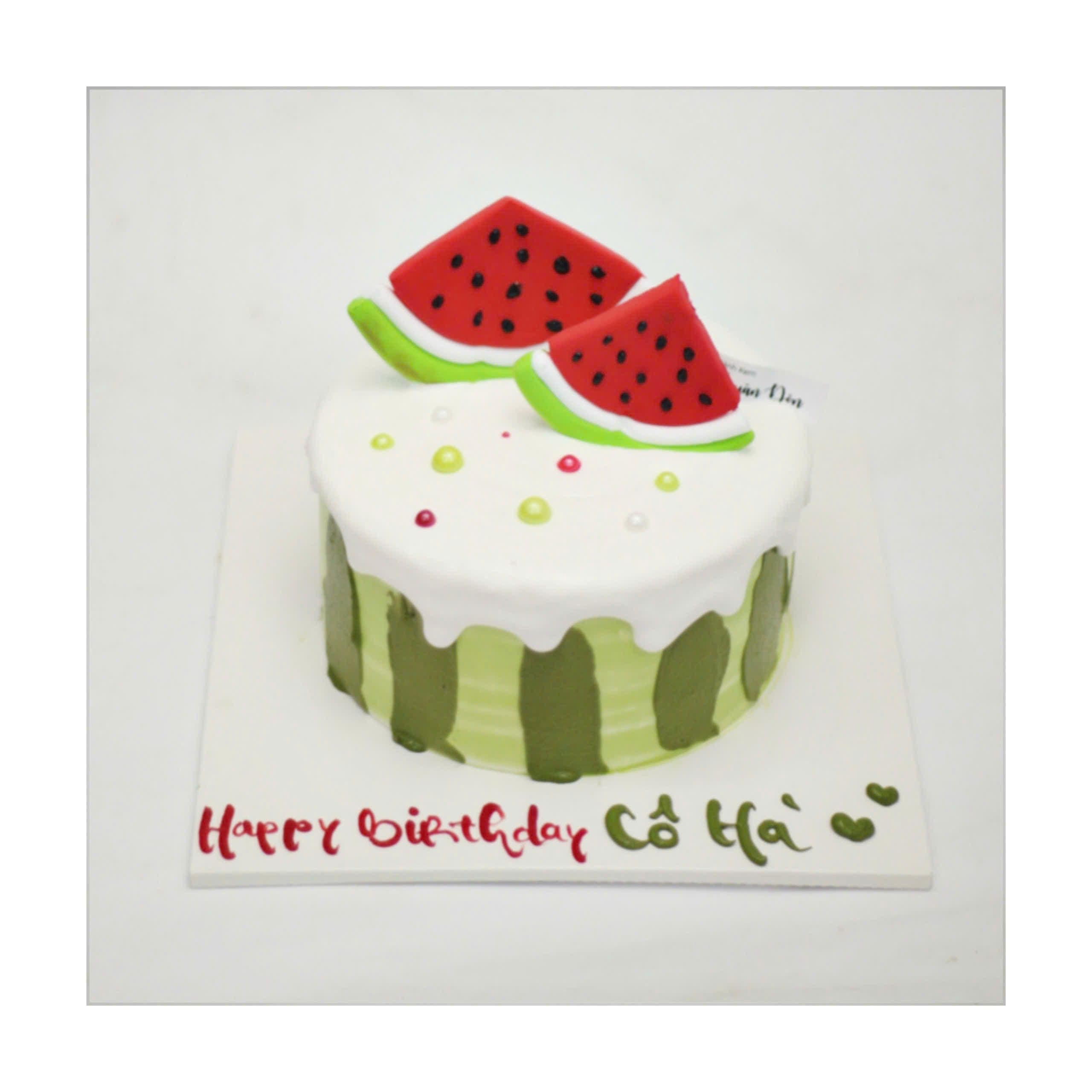 Bánh kem dưa hấu tạo hình ngộ nghĩnh