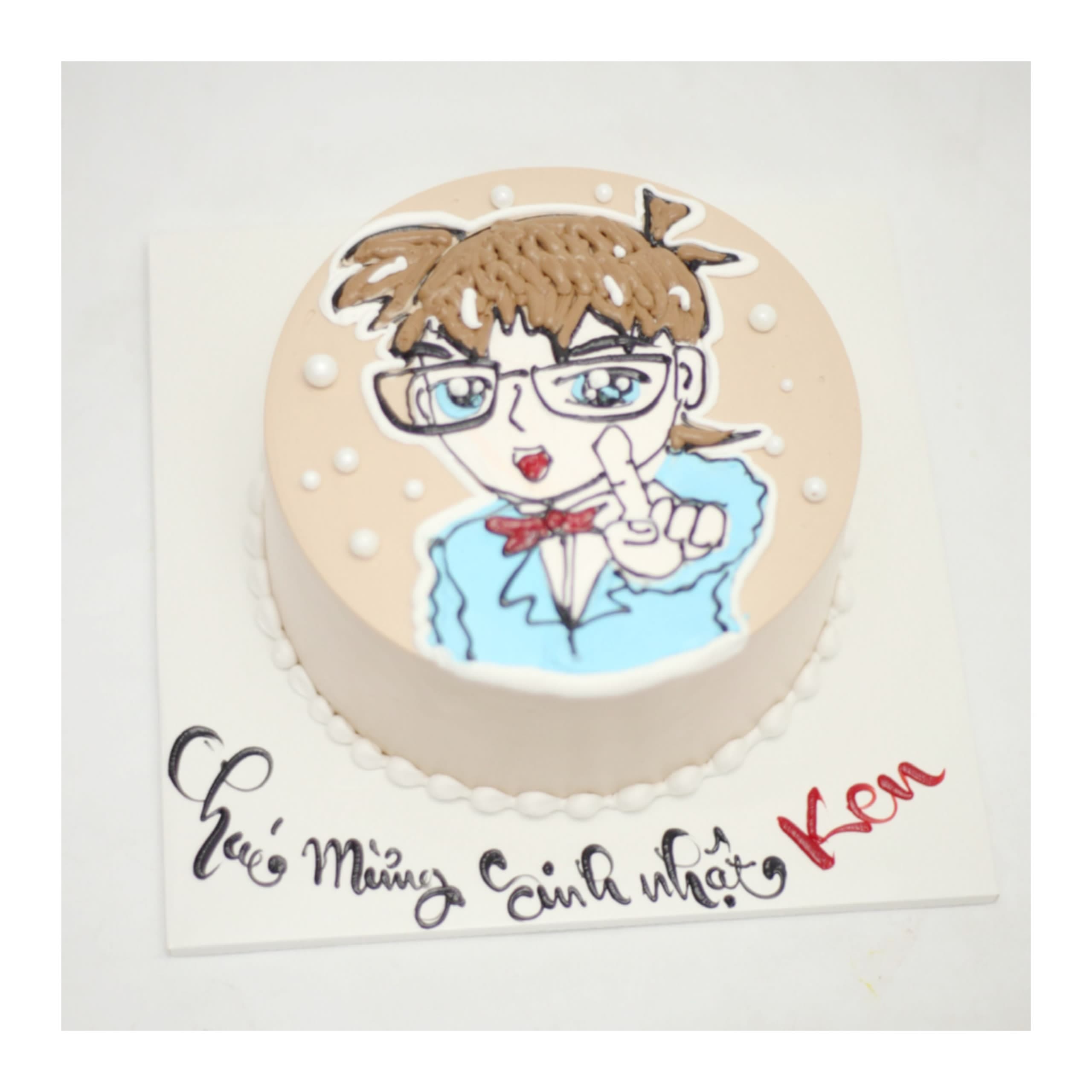 Bánh kem vẽ hình thám tử lừng danh Conan