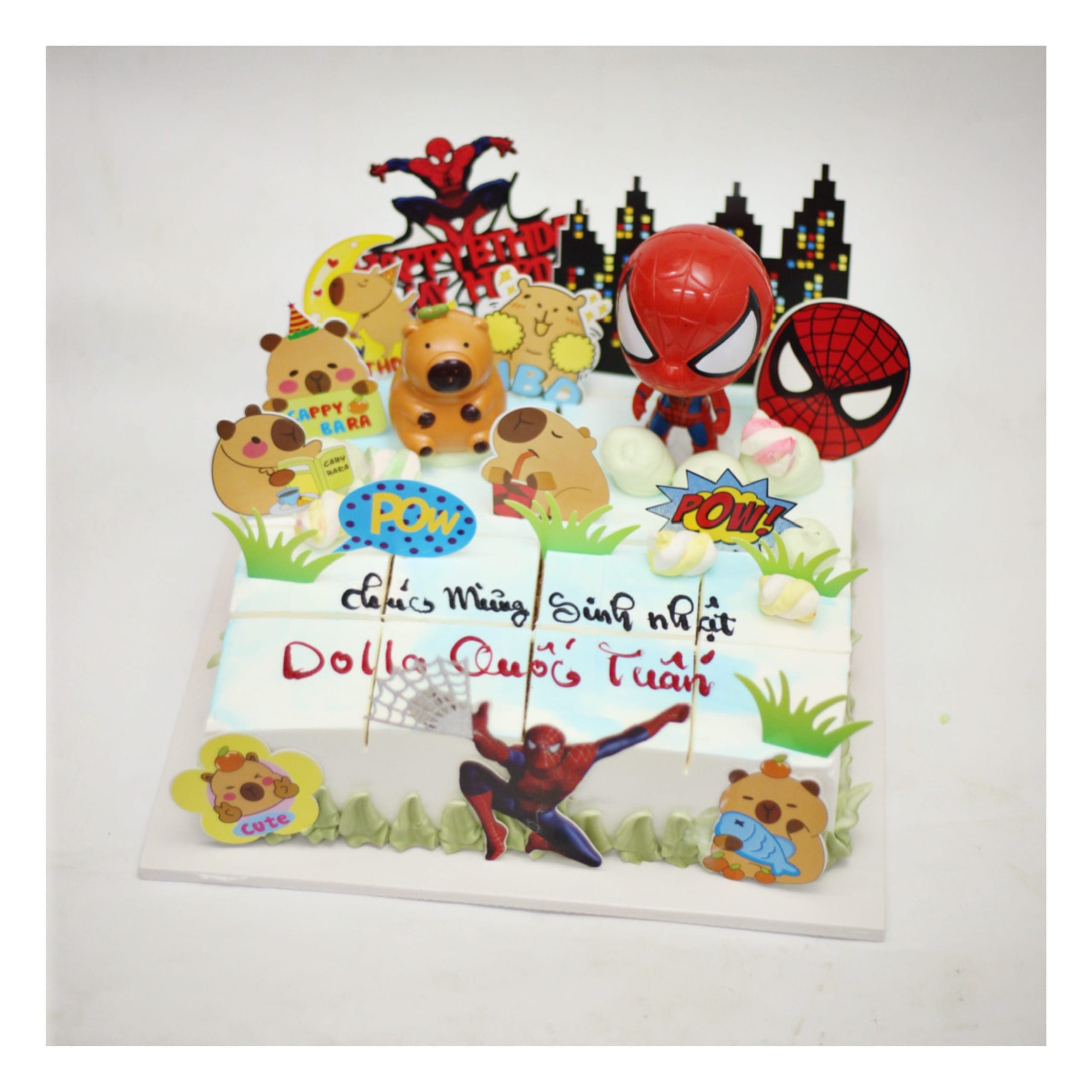 Bánh kem Capybara Spider-Man vui nhộn cho bé