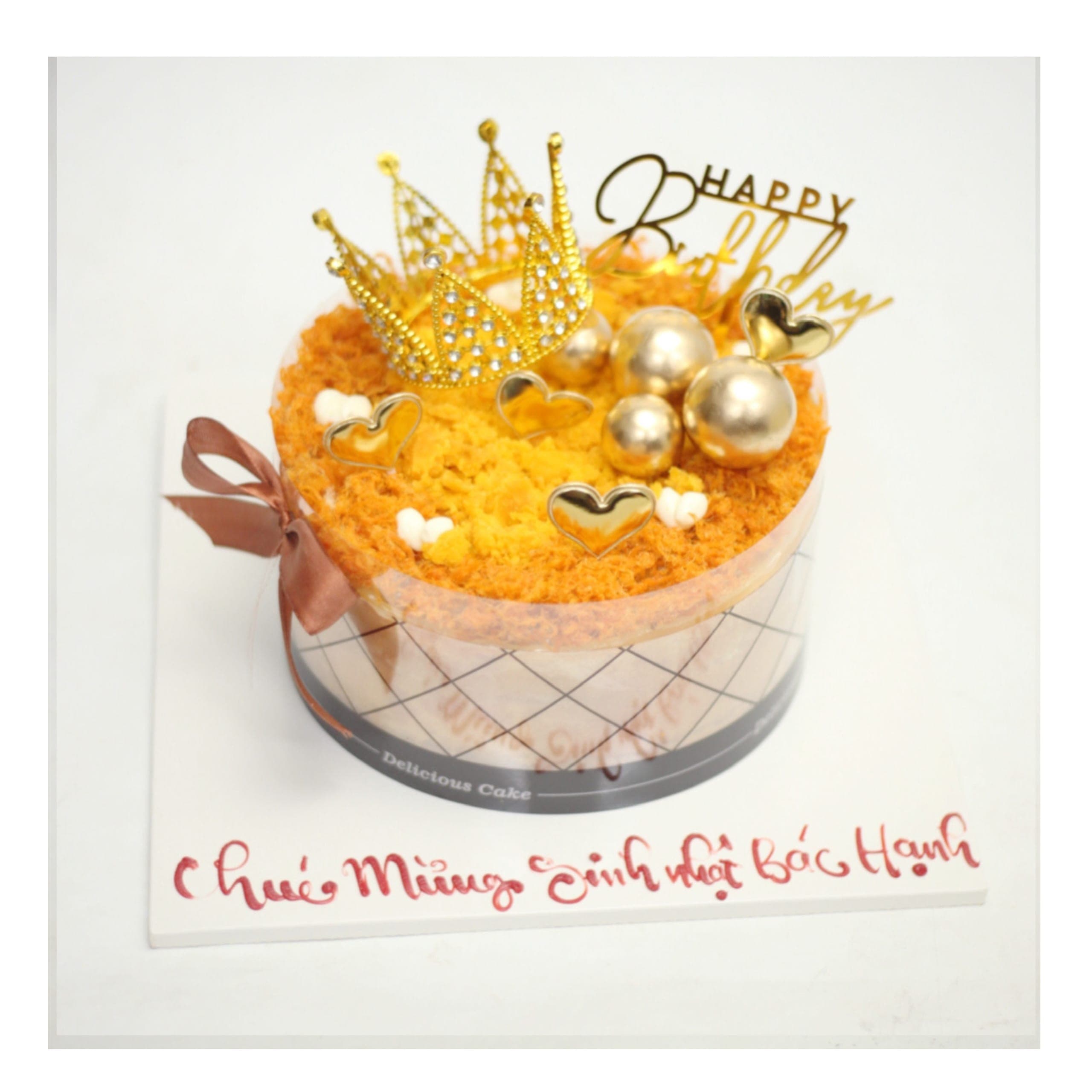 Bánh bông lan trứng muối vương miện vàng sang chảnh