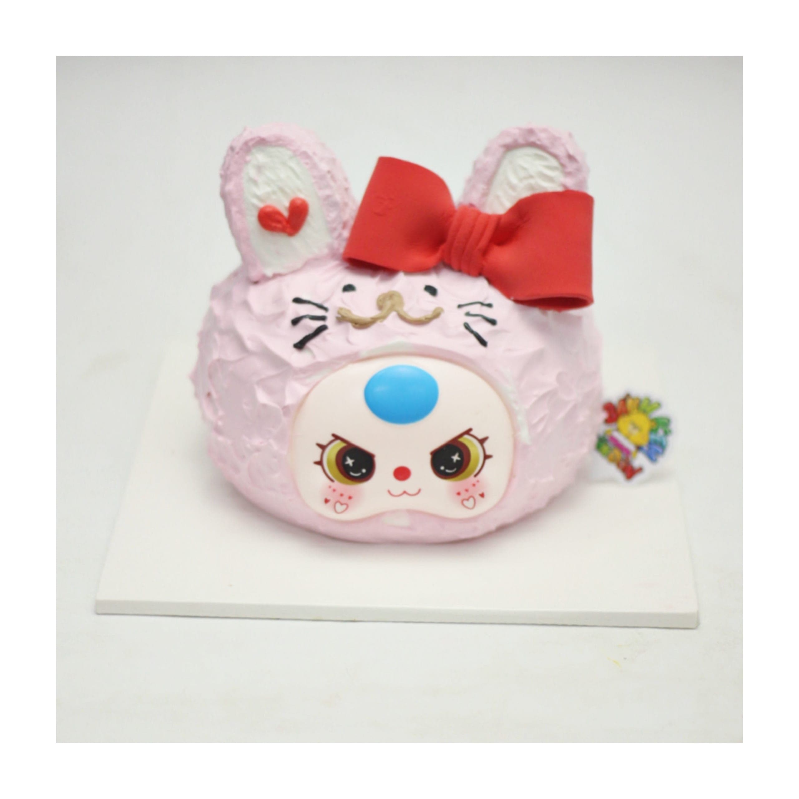 Bánh kem tạo hình thú hồng tai dài