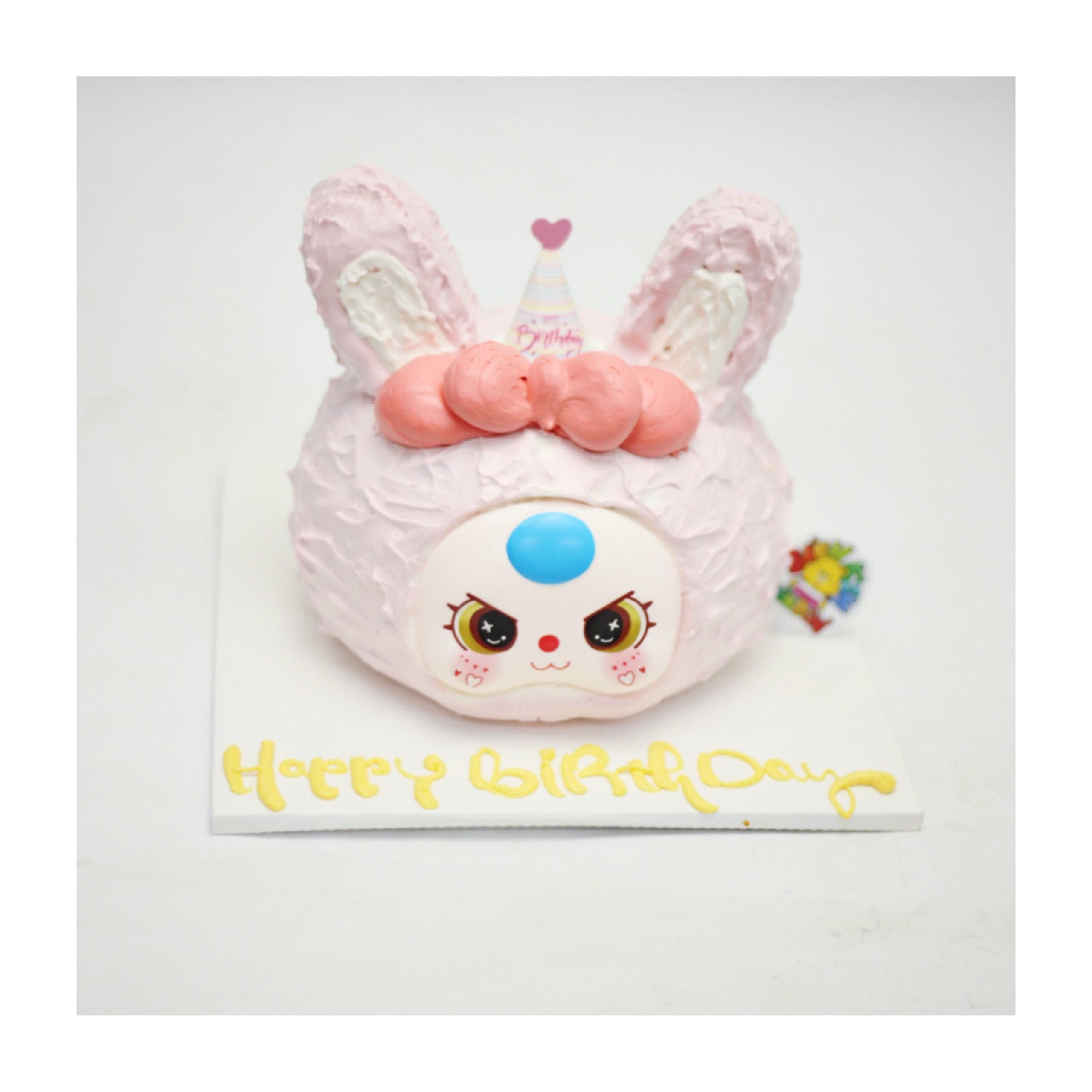 Bánh kem tạo hình thú hồng tai dài đáng yêu